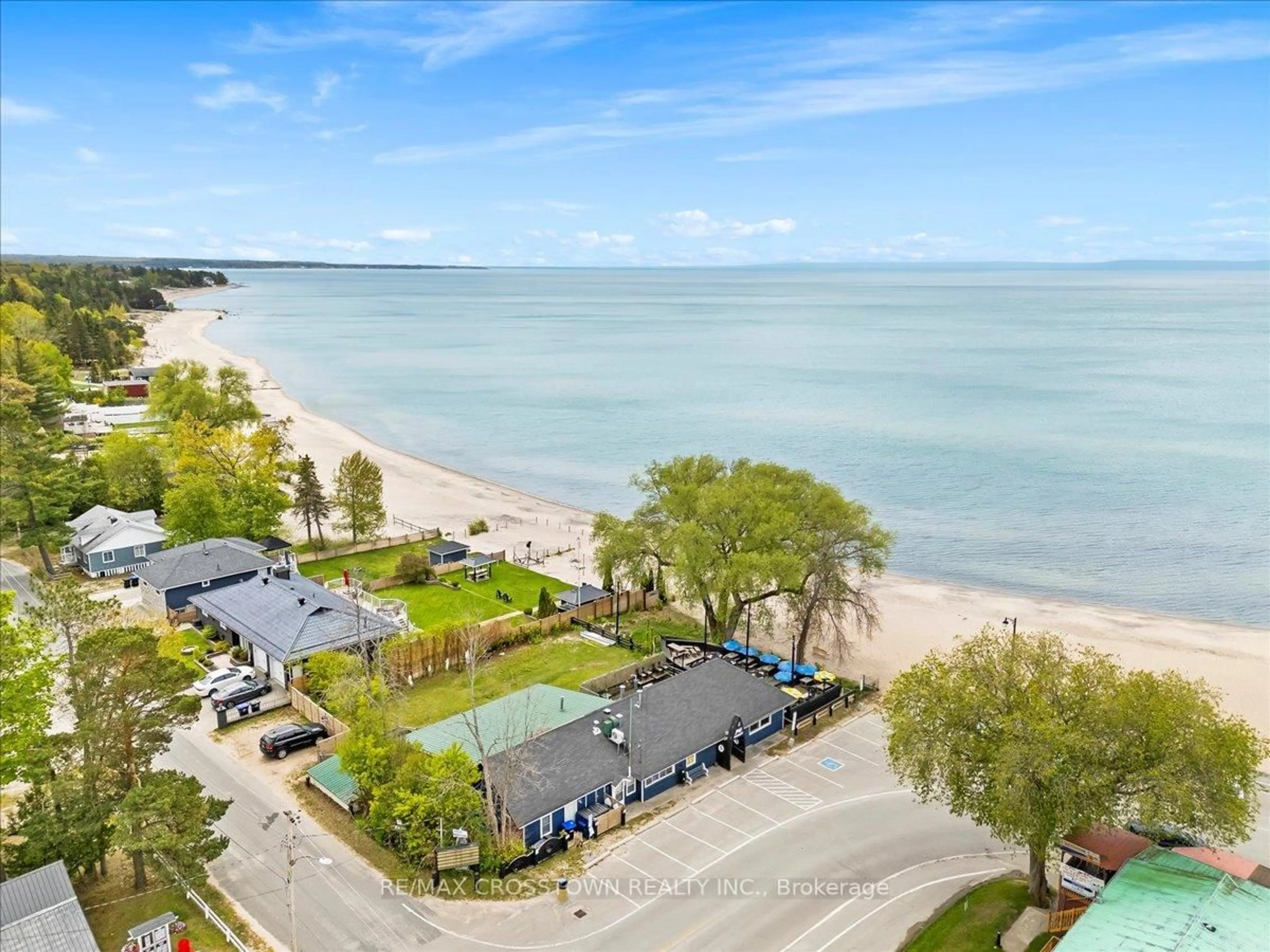 A pic from outside/outdoor area/front of a property/back of a property/a pic from drone, water/lake/river/ocean view for 369 Balm Beach Rd, Tiny Ontario L0L 2J0