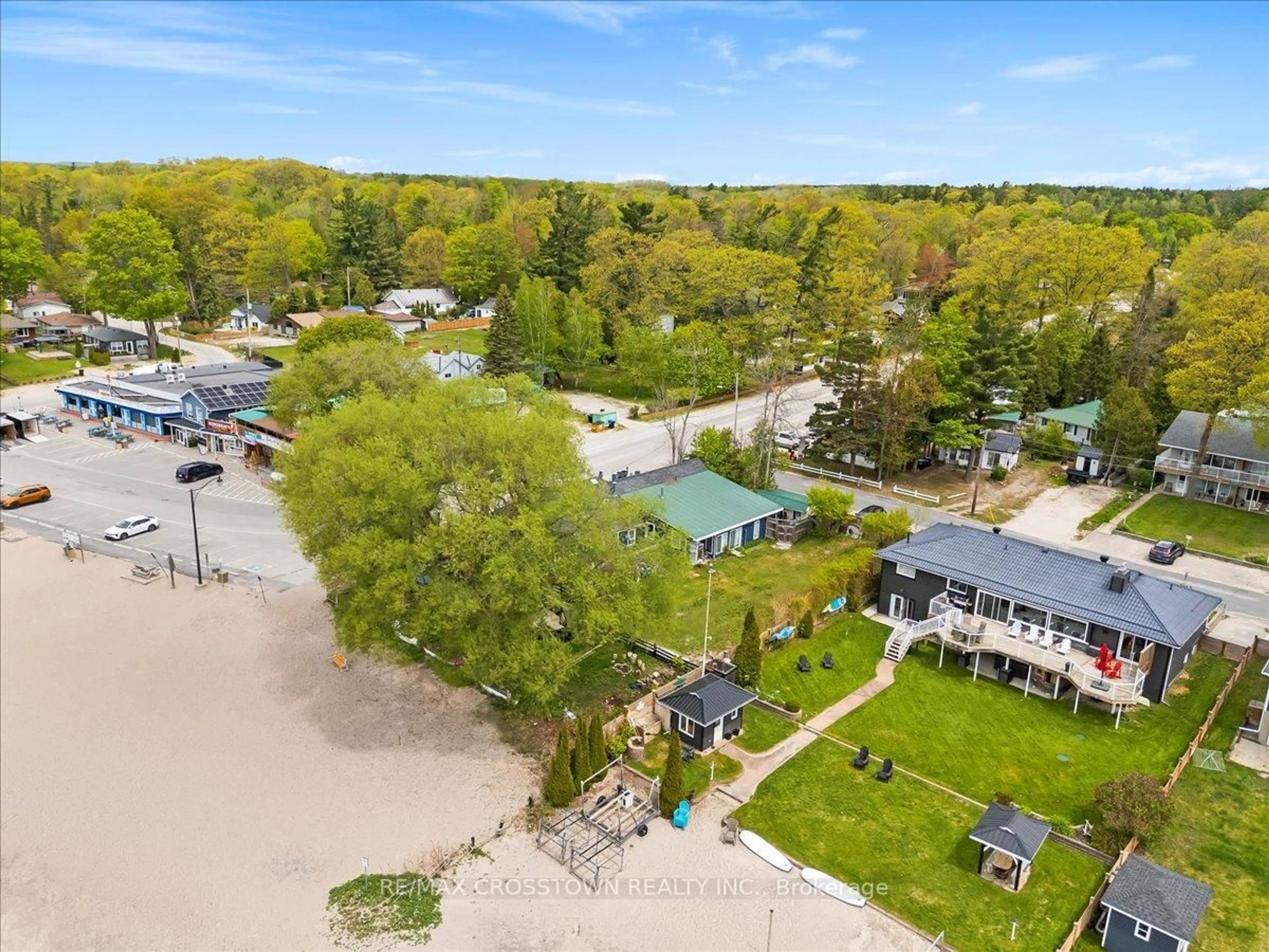 A pic from outside/outdoor area/front of a property/back of a property/a pic from drone, water/lake/river/ocean view for 369 Balm Beach Rd, Tiny Ontario L0L 2J0