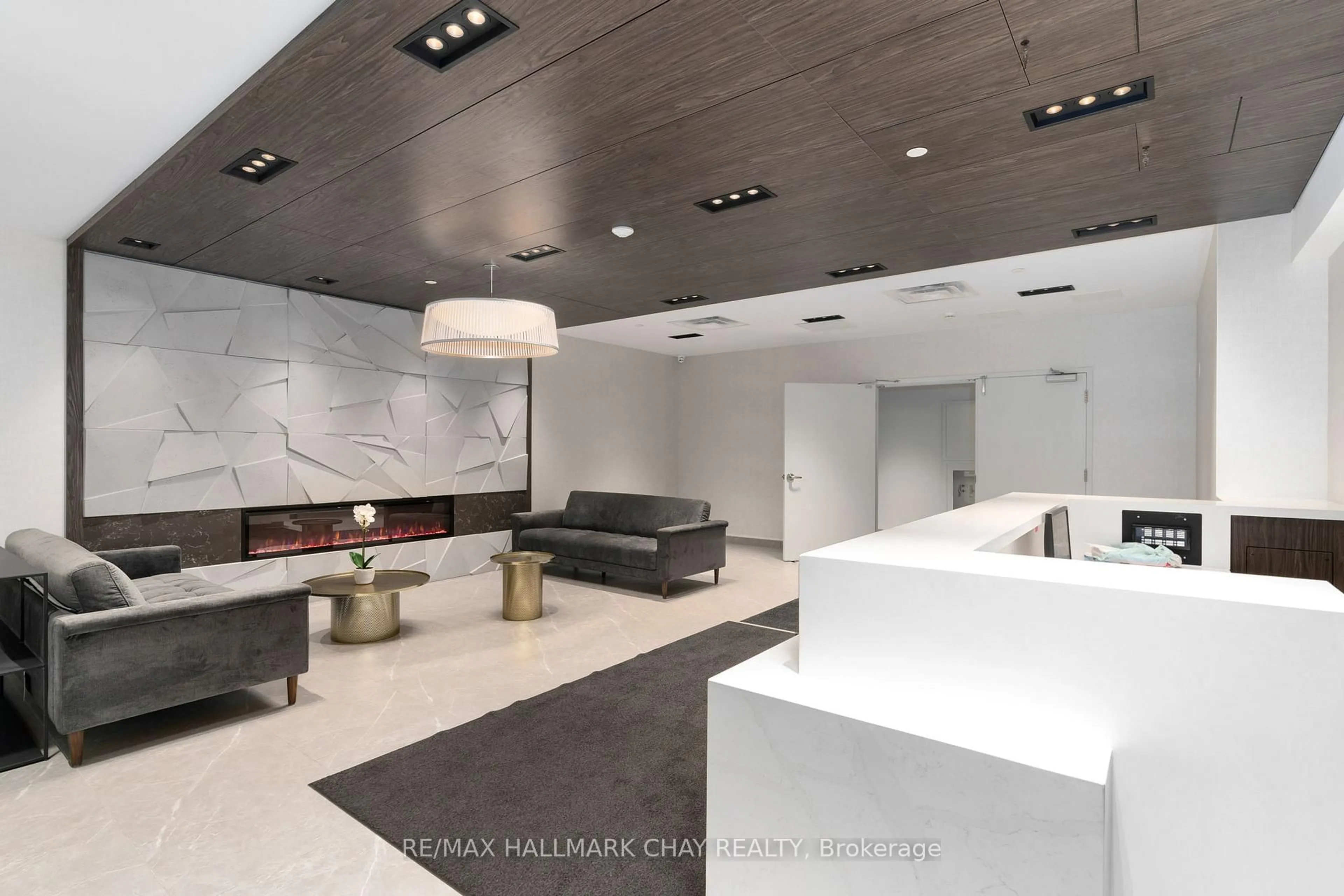 Lobby for 58 Lakeside Terr #1105, Barrie Ontario L4N 9S2