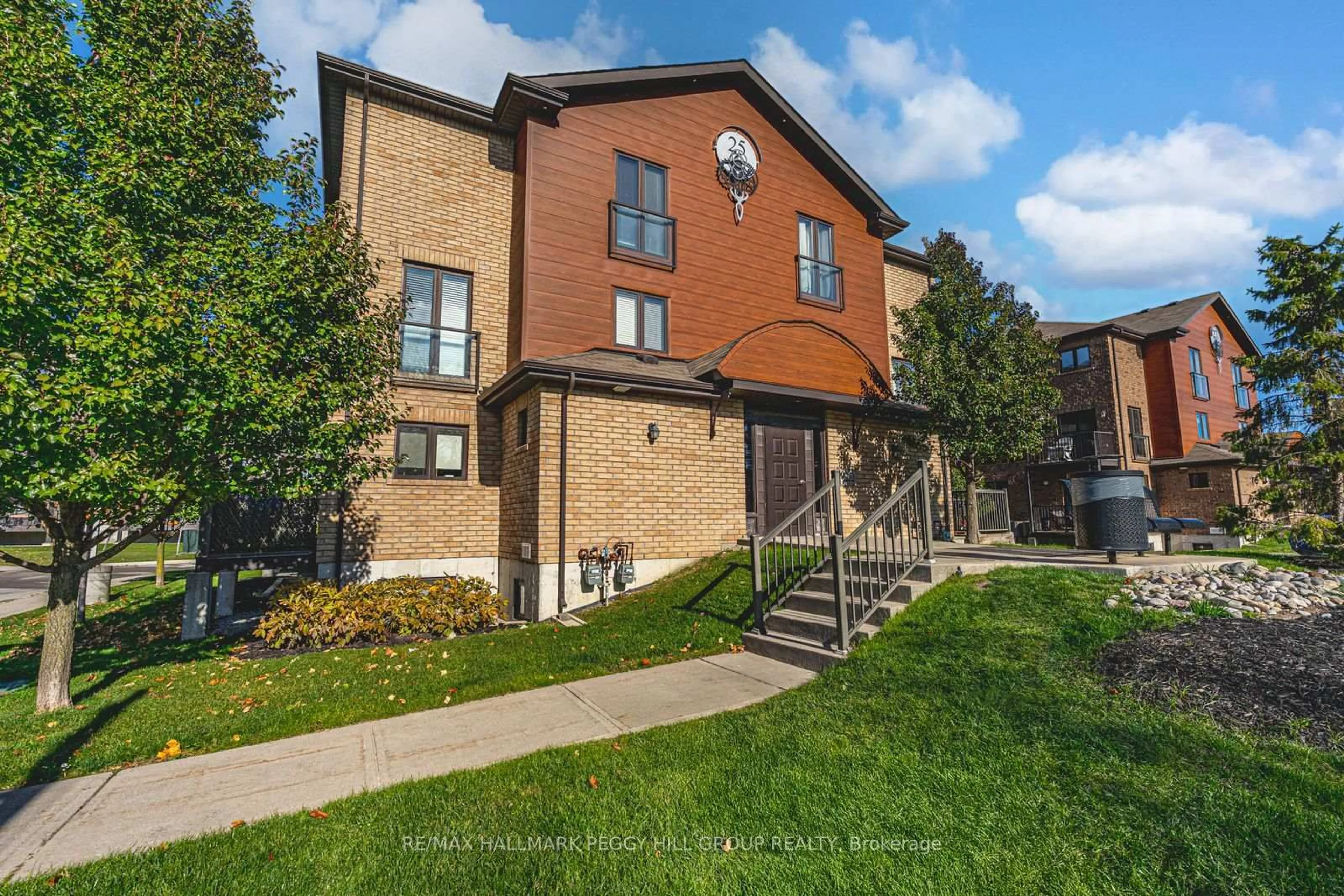 Home with brick exterior material, street for 25 Madelaine Dr #7, Barrie Ontario L9J 0G8