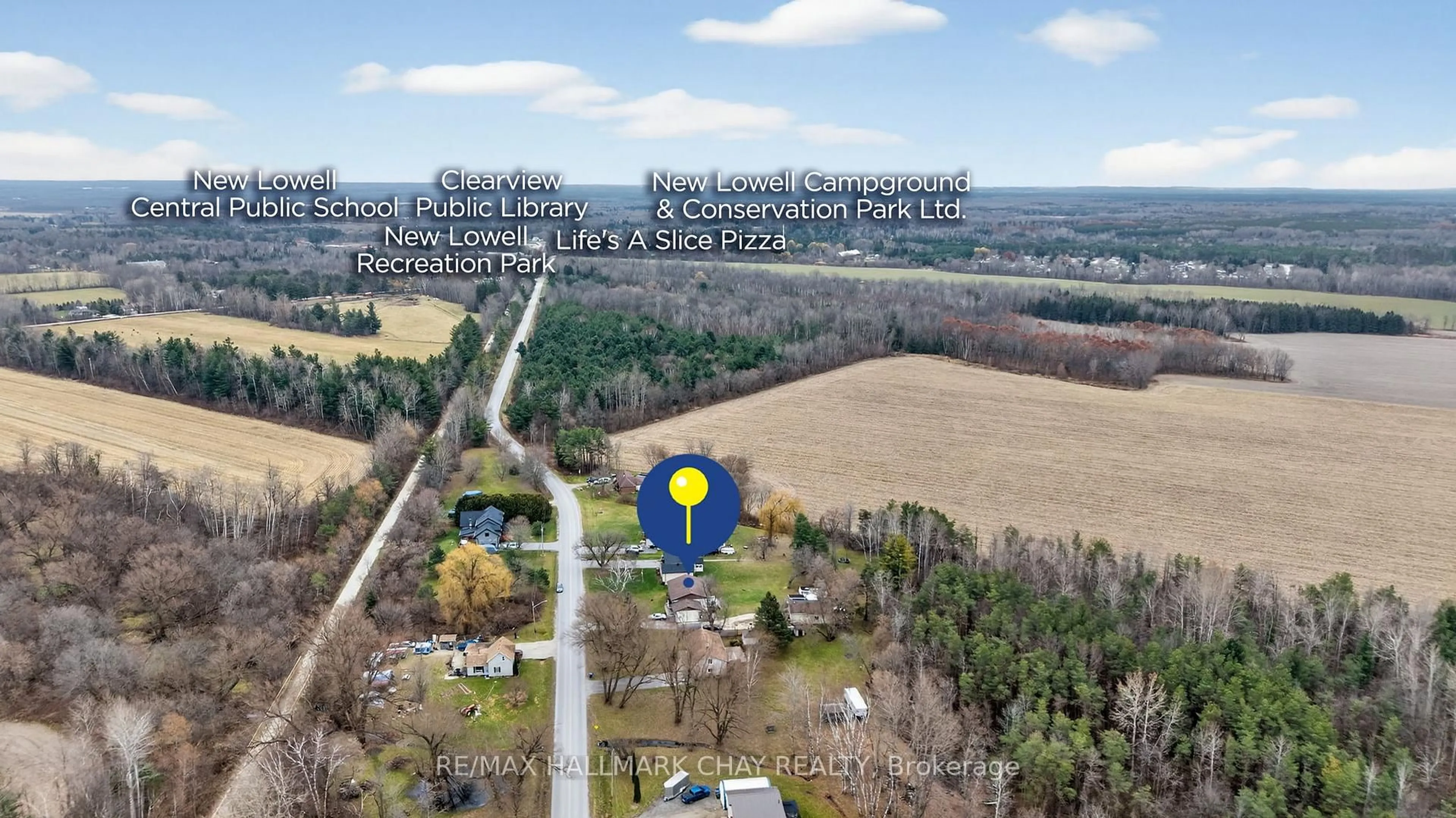 A pic from outside/outdoor area/front of a property/back of a property/a pic from drone, unknown for 120 Switzer St, Clearview Ontario L0M 1N0