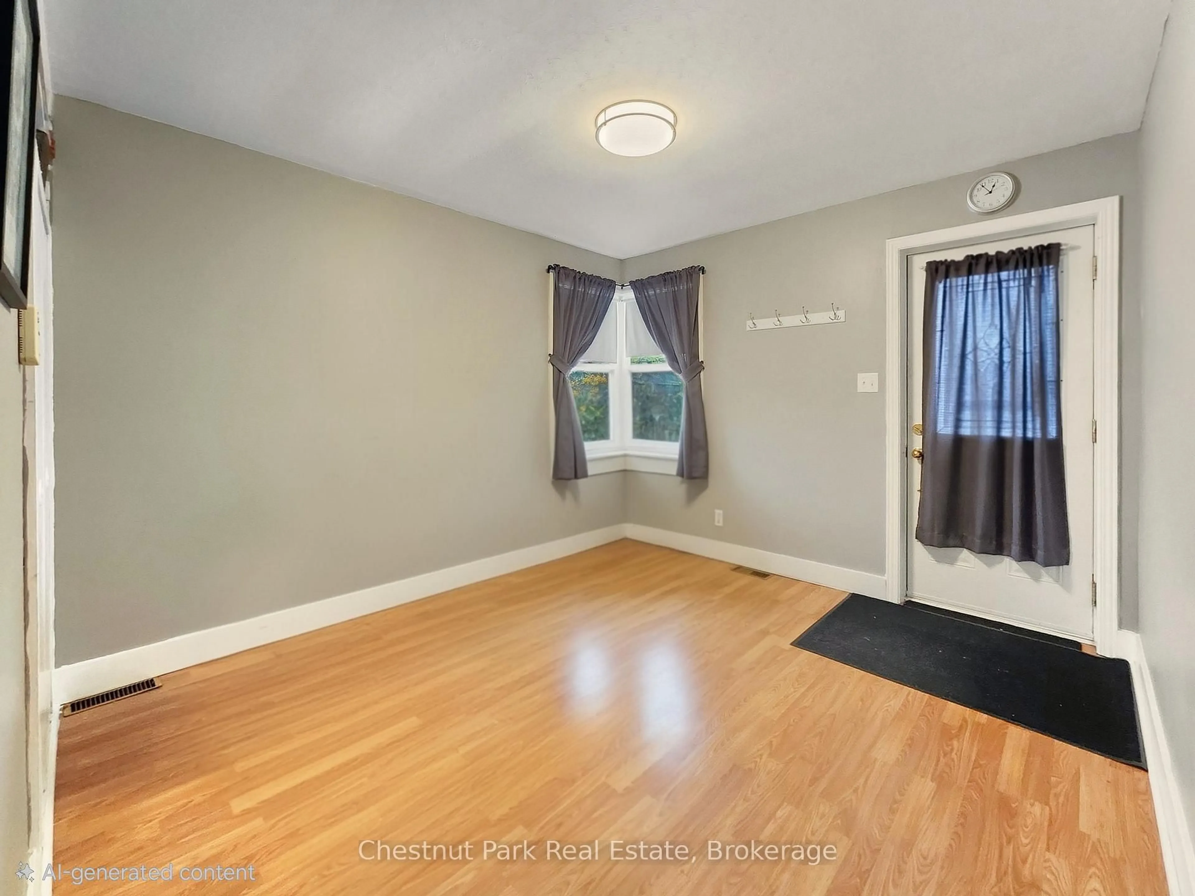 A pic of a room for 318 West St, Orillia Ontario L3V 5E2