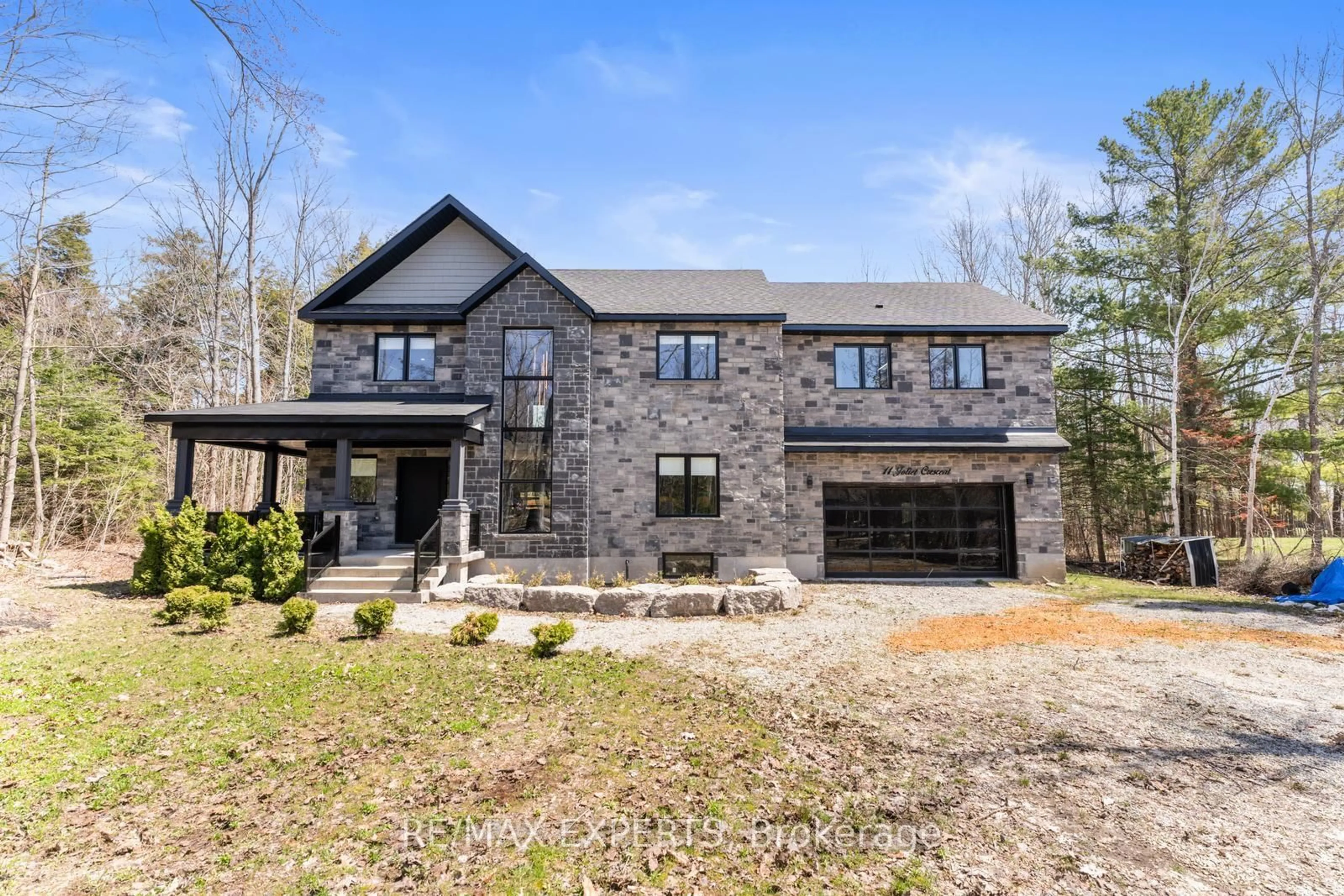 Home with brick exterior material, unknown for 11 Joliet Cres, Tiny Ontario L9M 0G3