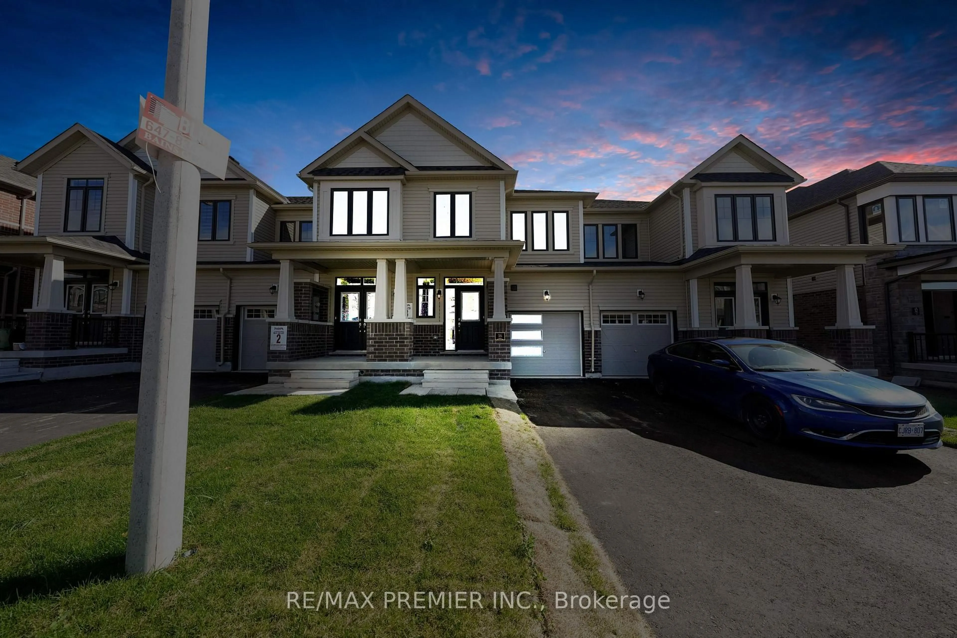 A pic from outside/outdoor area/front of a property/back of a property/a pic from drone, street for 16 Prudhoe Terr, Barrie Ontario L9S 2Z8