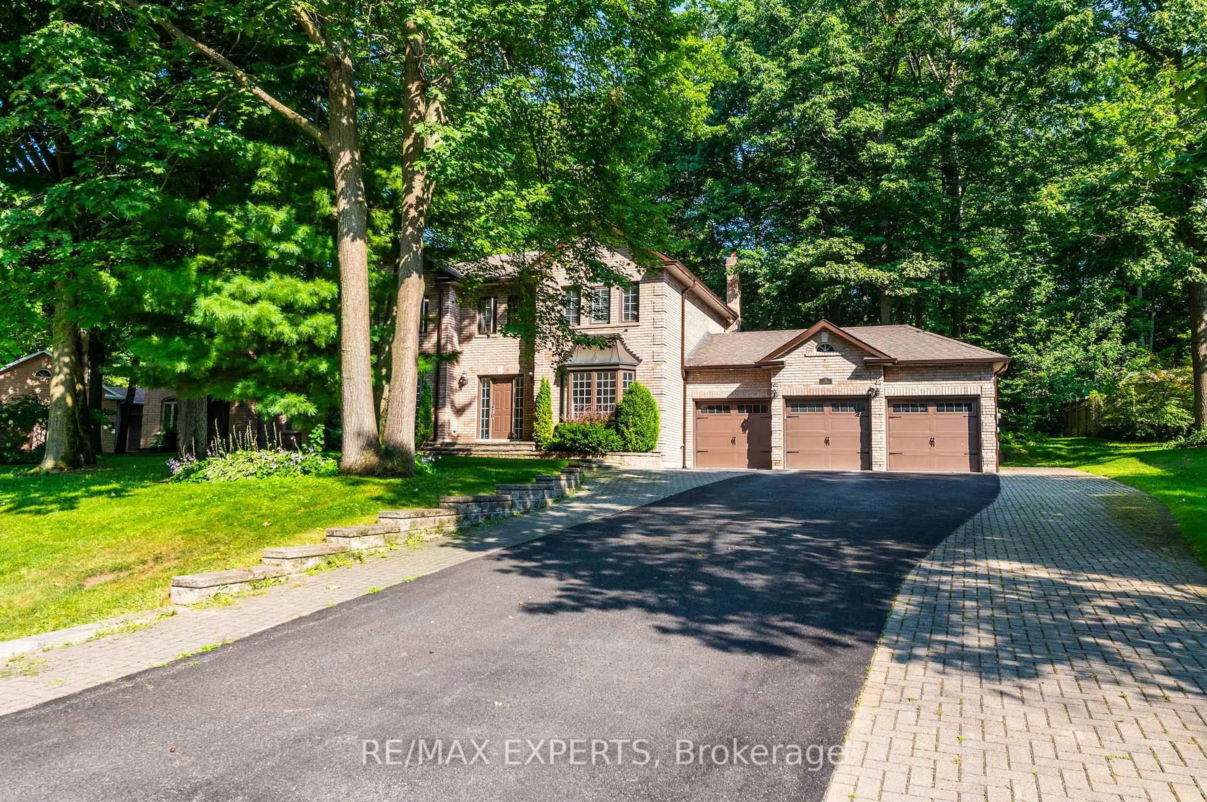 Home with brick exterior material, street for 14 Alana Dr, Springwater Ontario L9X 0S2