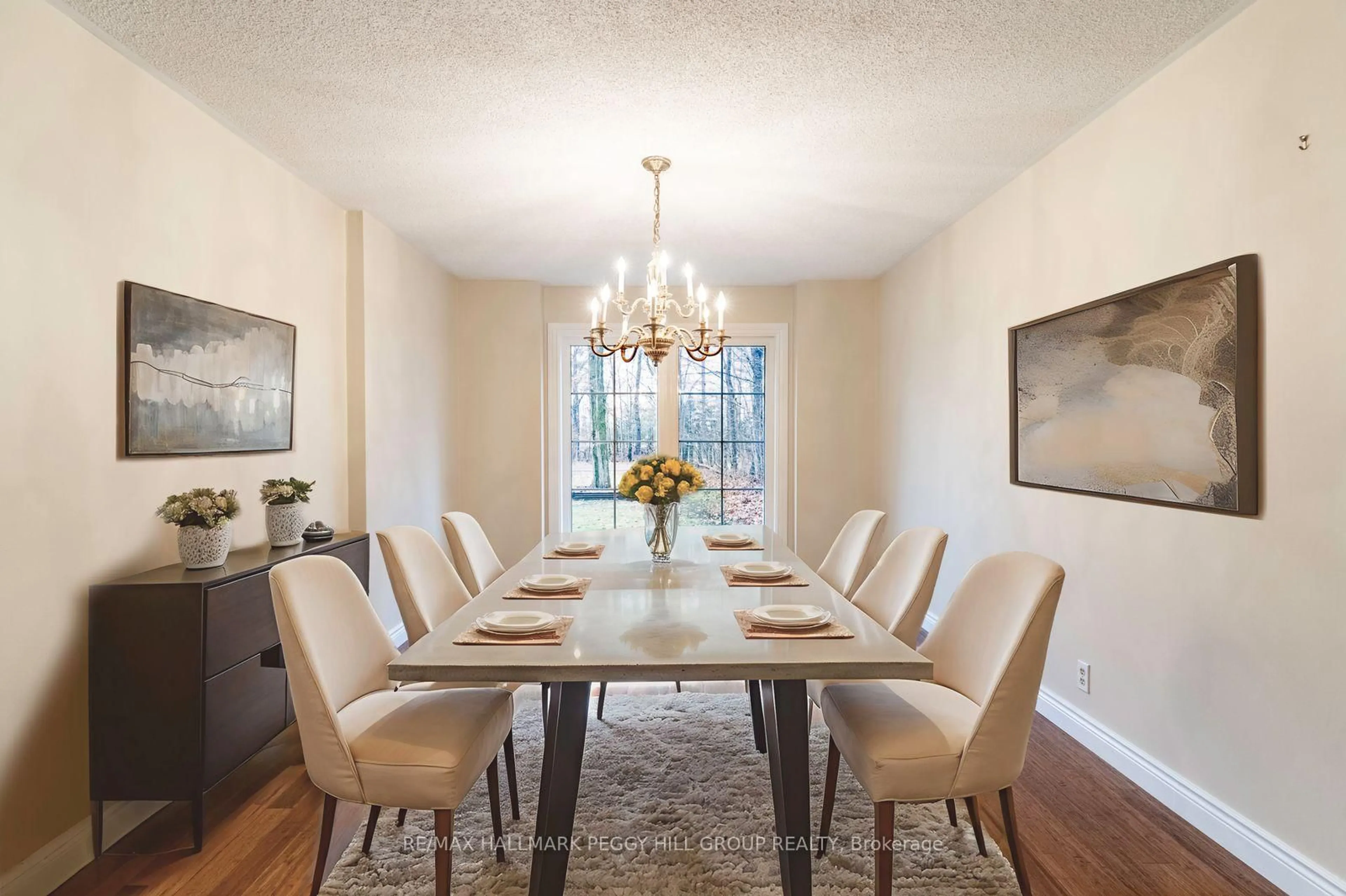 Dining room, wood/laminate floor for 1311 Snow Valley Rd, Springwater Ontario L9X 1K2