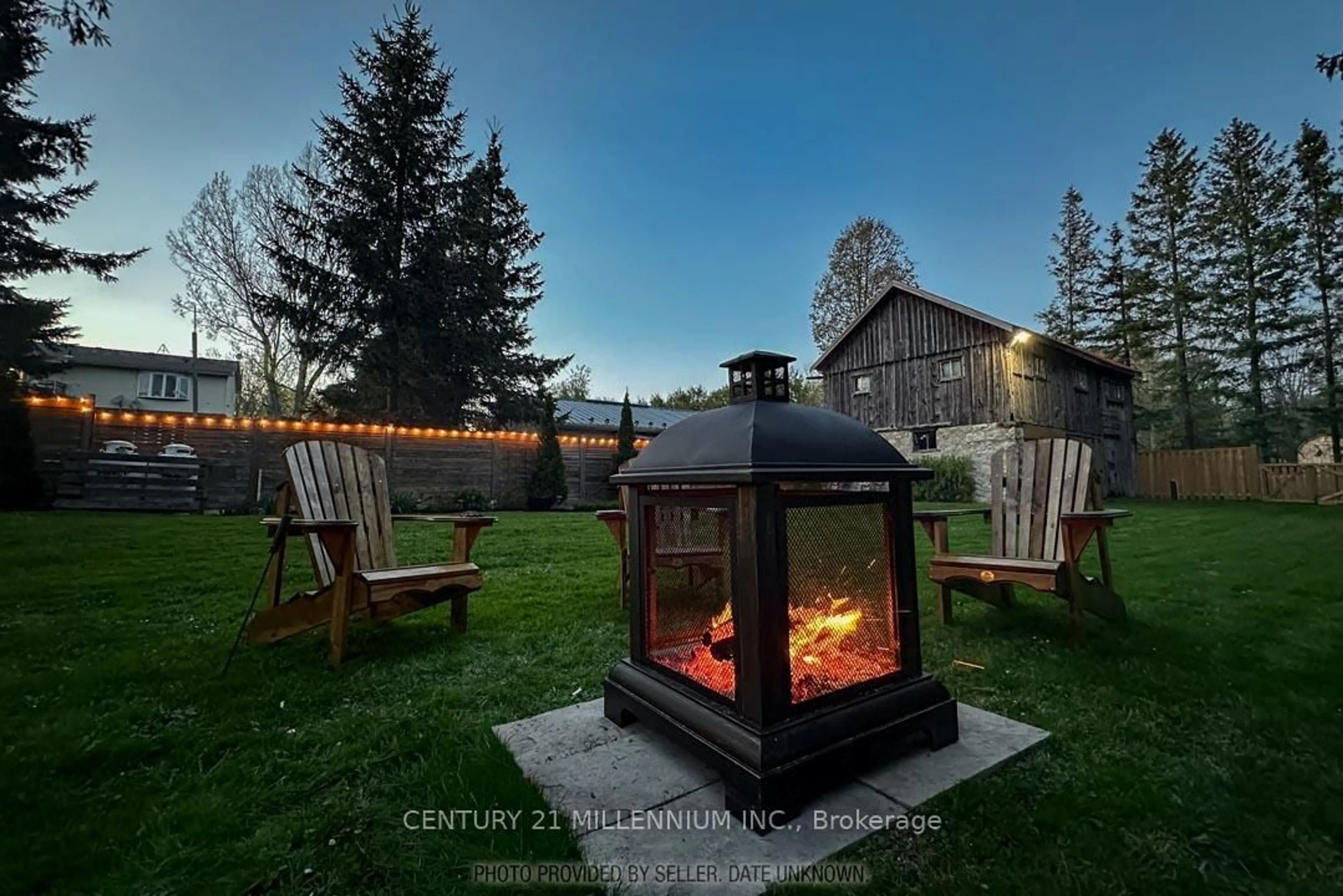 Patio, mountain view for 794093 County Road 124, Clearview Ontario N0C 1M1