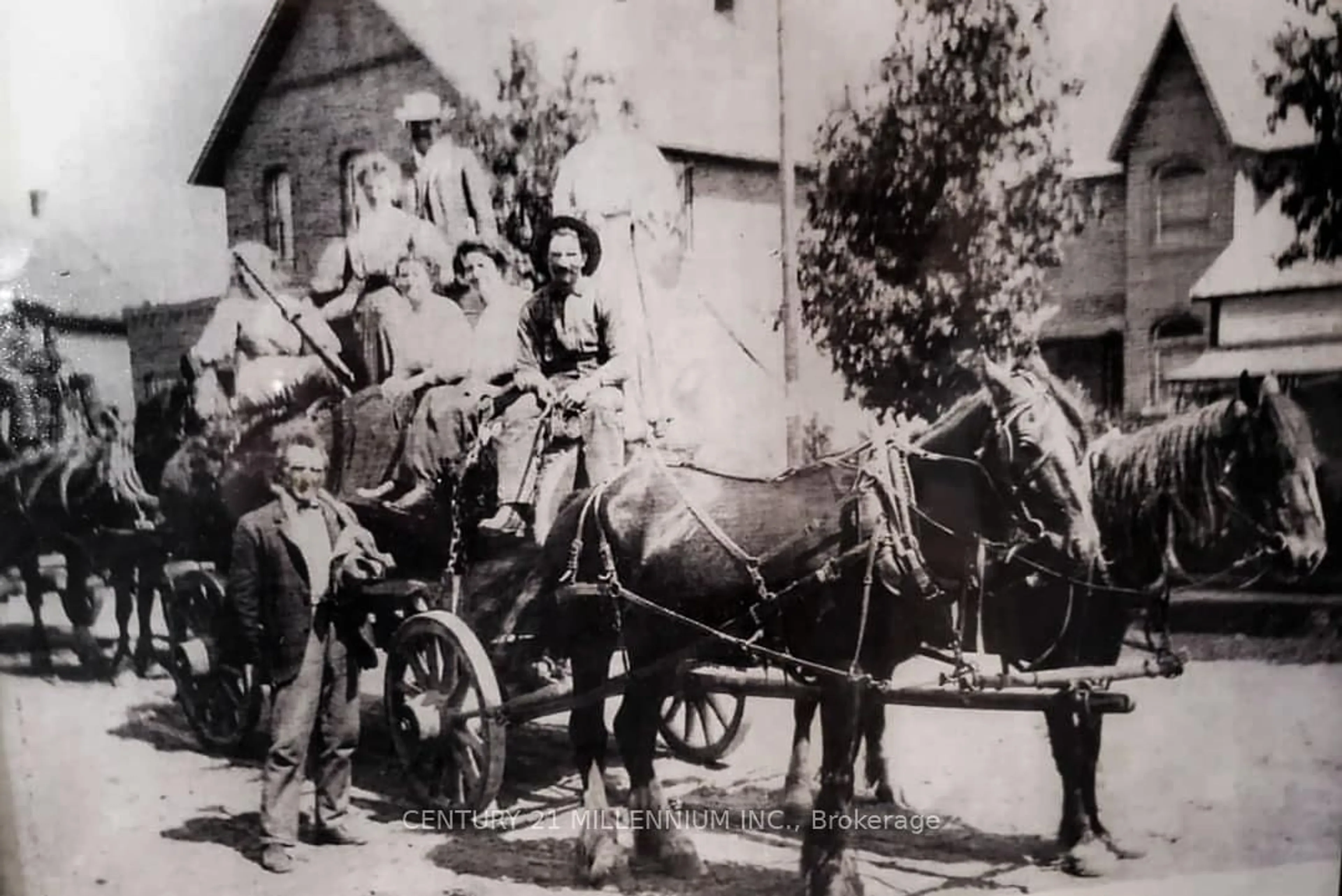 Blurry image for 794093 County Road 124, Clearview Ontario N0C 1M1