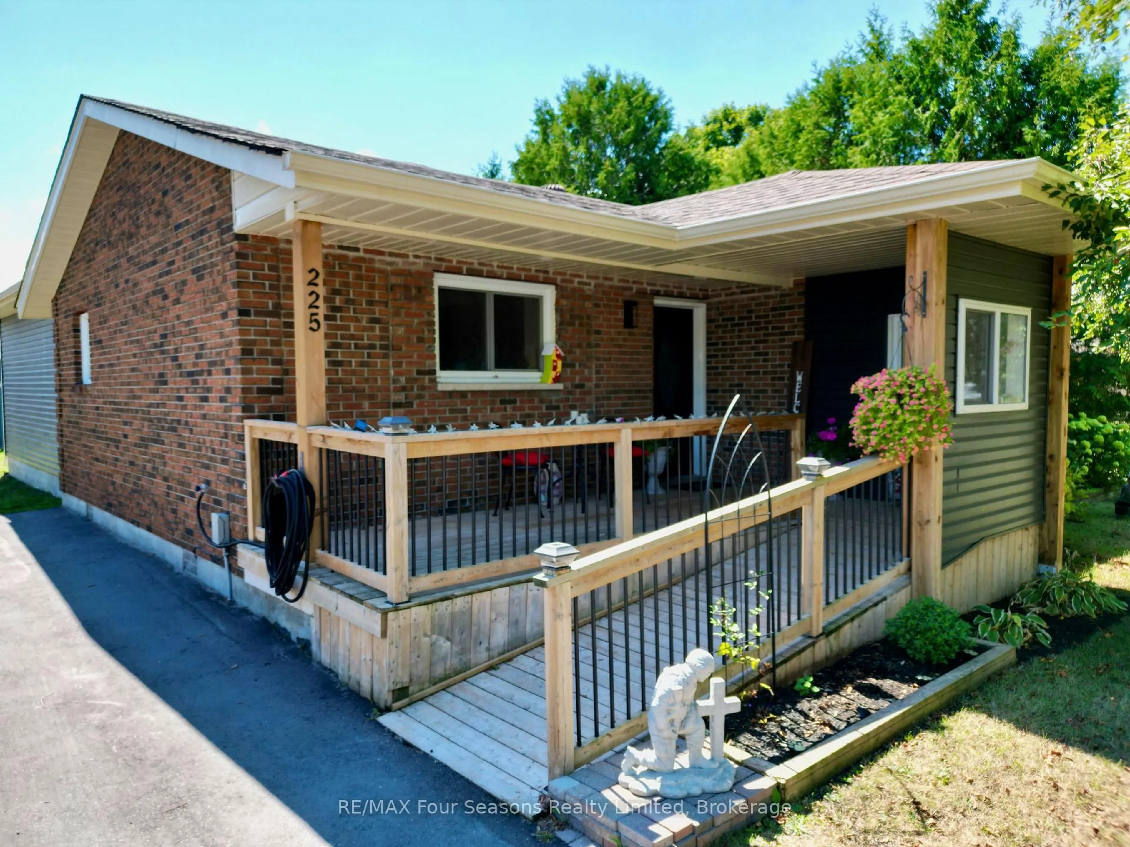Home with brick exterior material, street for 225 CHRISTOPHER St, Clearview Ontario L0M 1S0