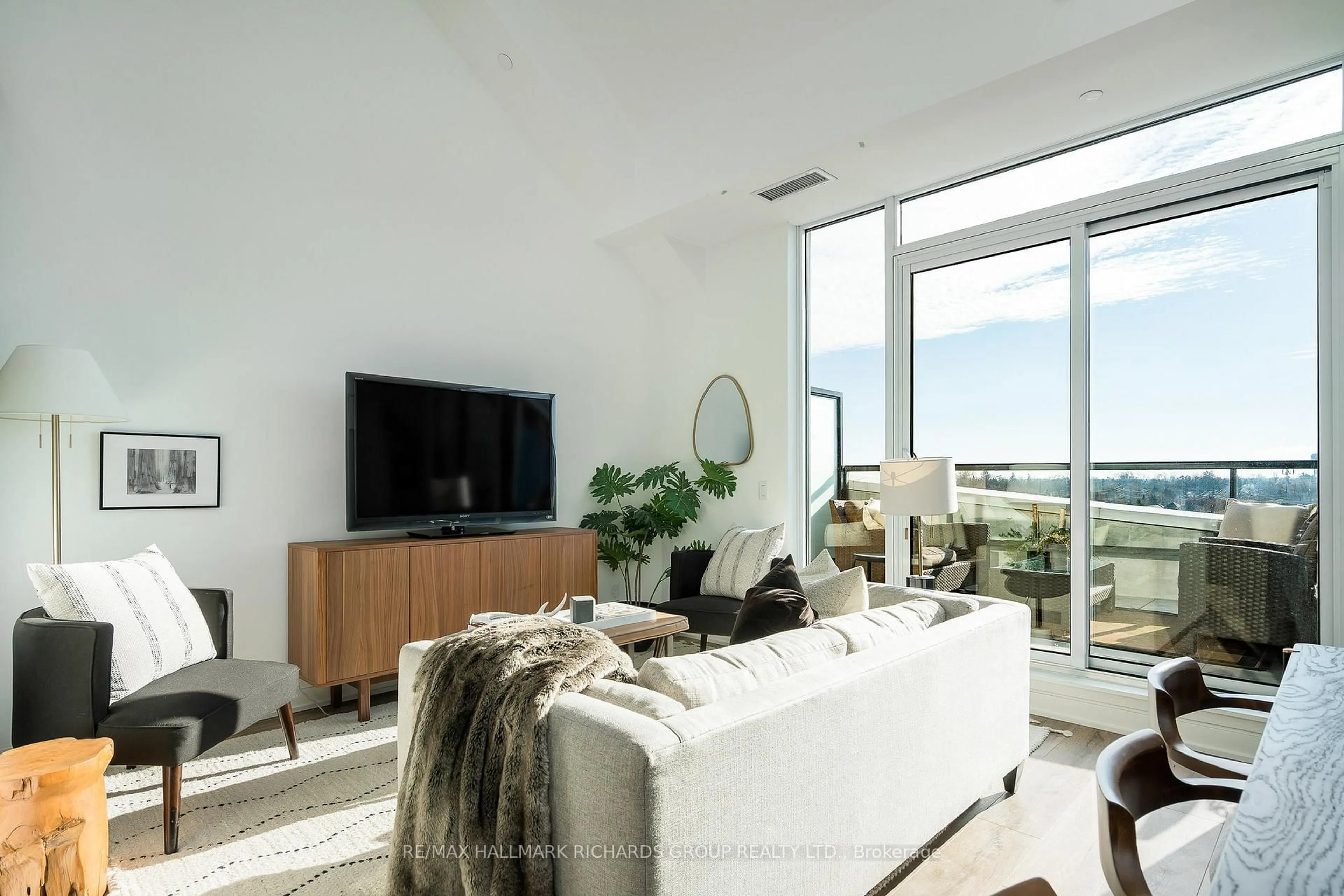 Living room with furniture, unknown for 31 Huron St #PH610, Collingwood Ontario L9Y 0E8