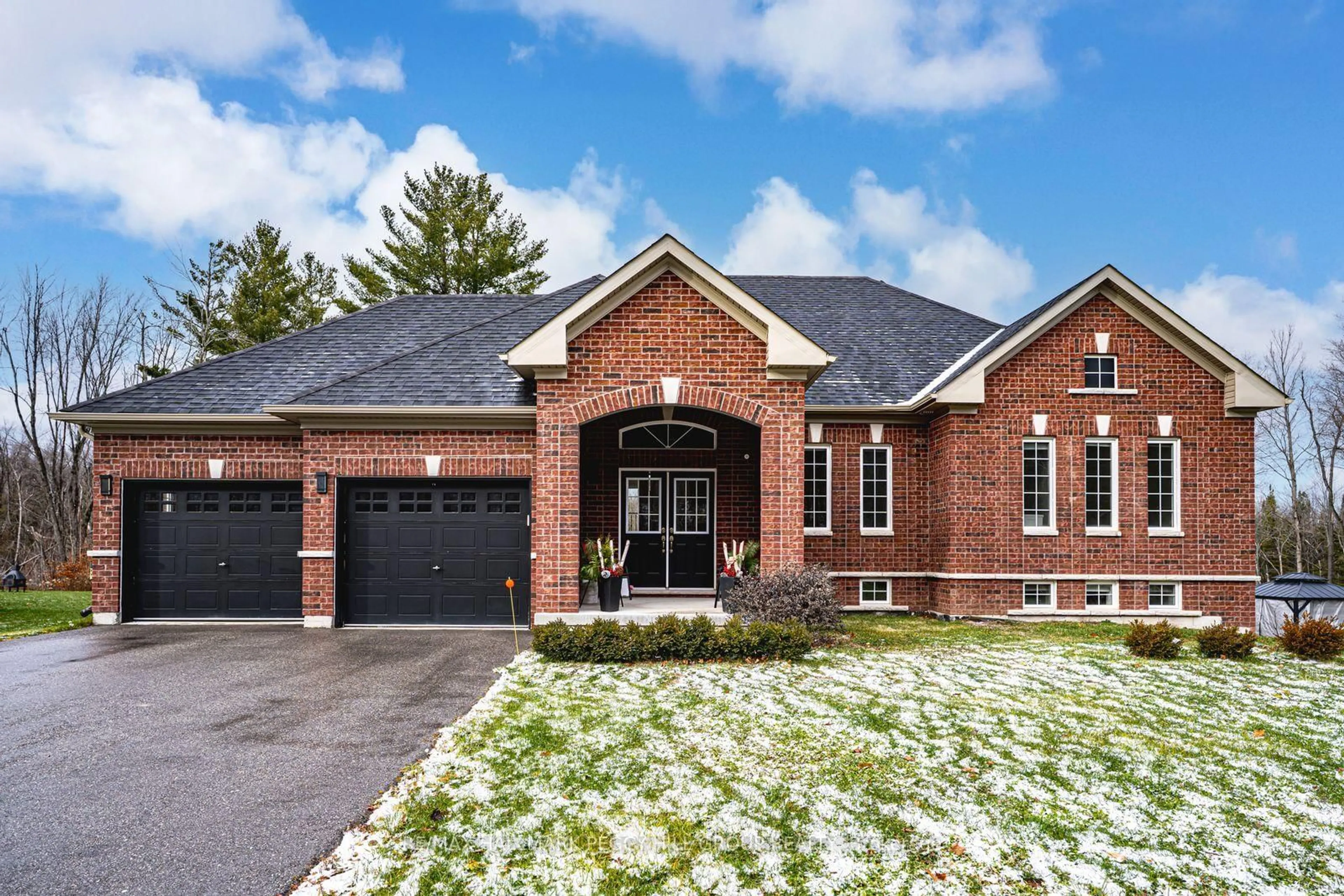 Home with brick exterior material, street for 82 Diamond Valley Dr, Oro-Medonte Ontario L0L 2E0