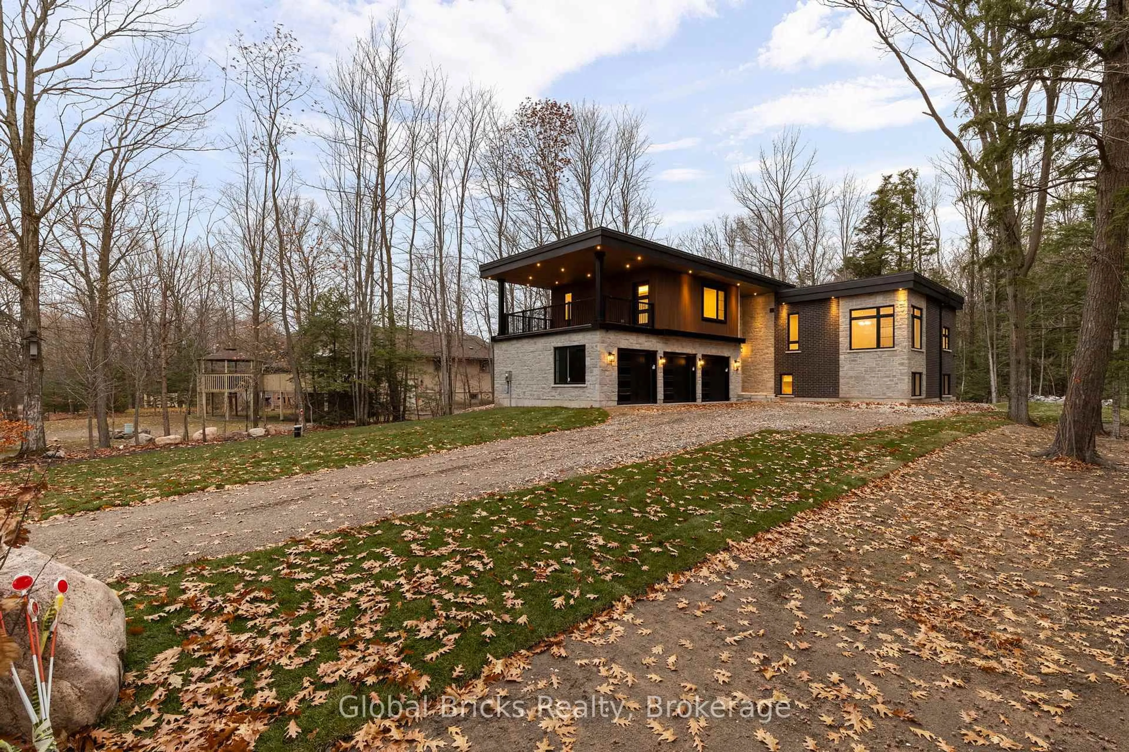 Home with brick exterior material, unknown for 17 Staglir Dr, Tiny Ontario L9M 0H2