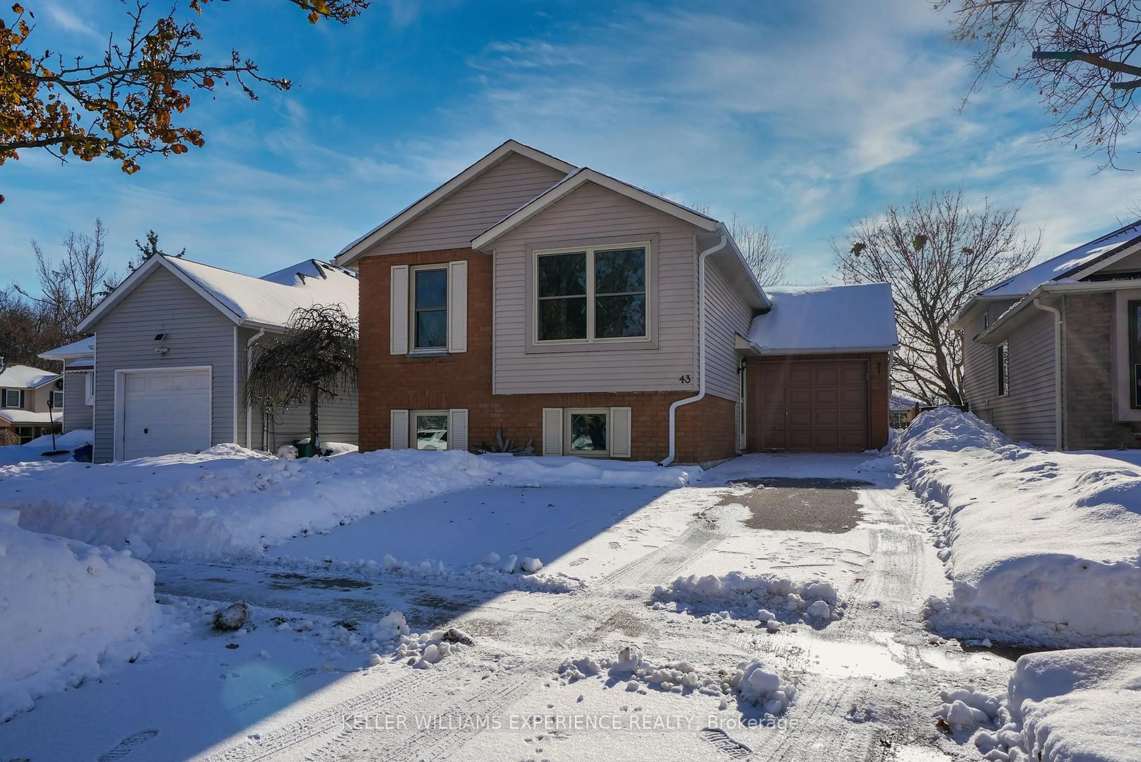 Unknown for 43 Knicely Rd, Barrie Ontario L4N 6V3