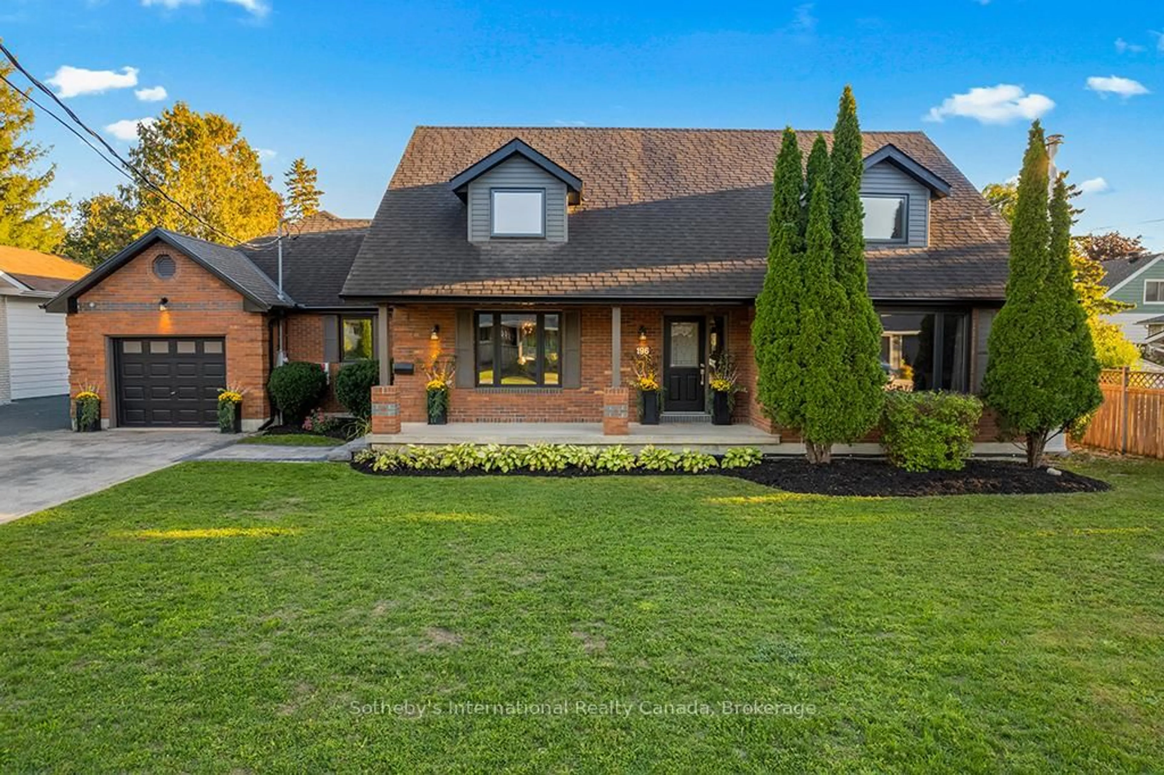 Home with brick exterior material, street for 196 Ninth St, Collingwood Ontario L9Y 2G5