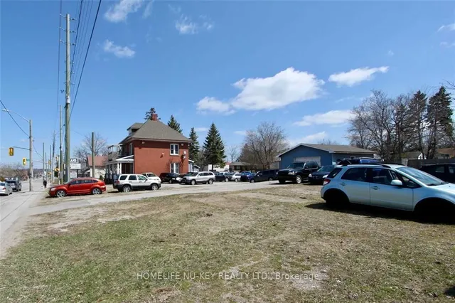 150 Essa Rd, Barrie 3