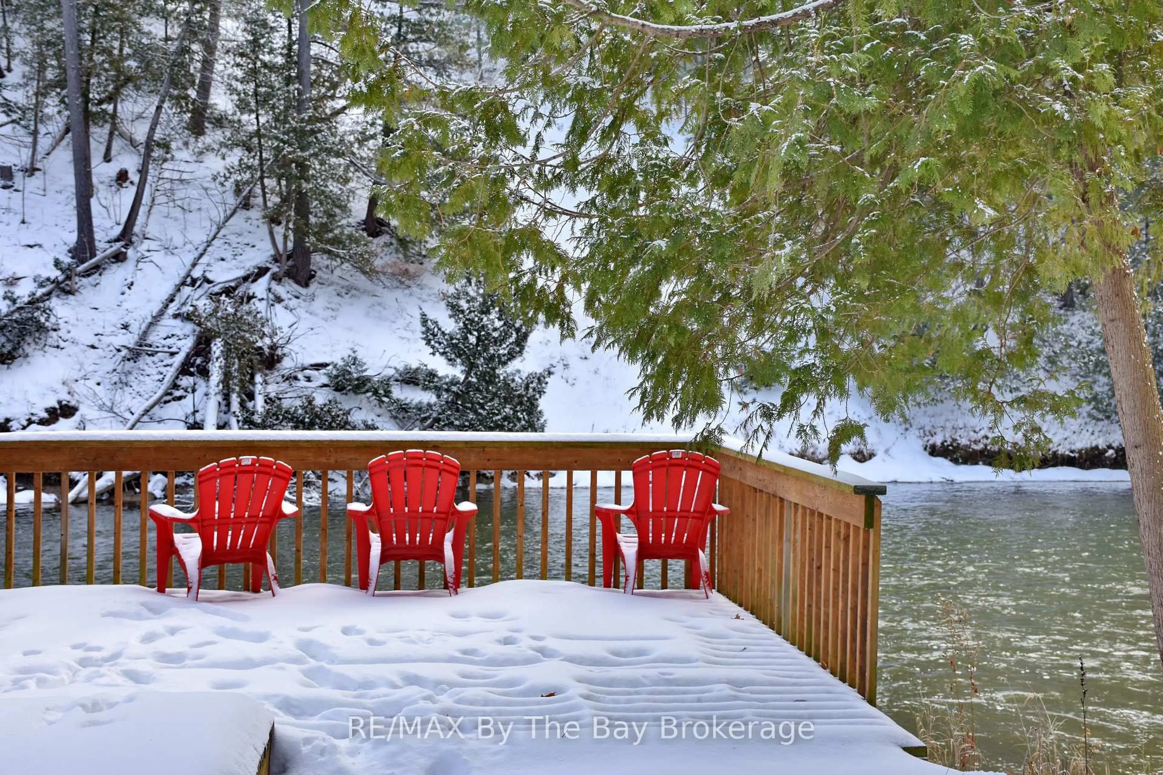 Patio, water/lake/river/ocean view for 181 KNOX Rd, Wasaga Beach Ontario L9Z 2T6