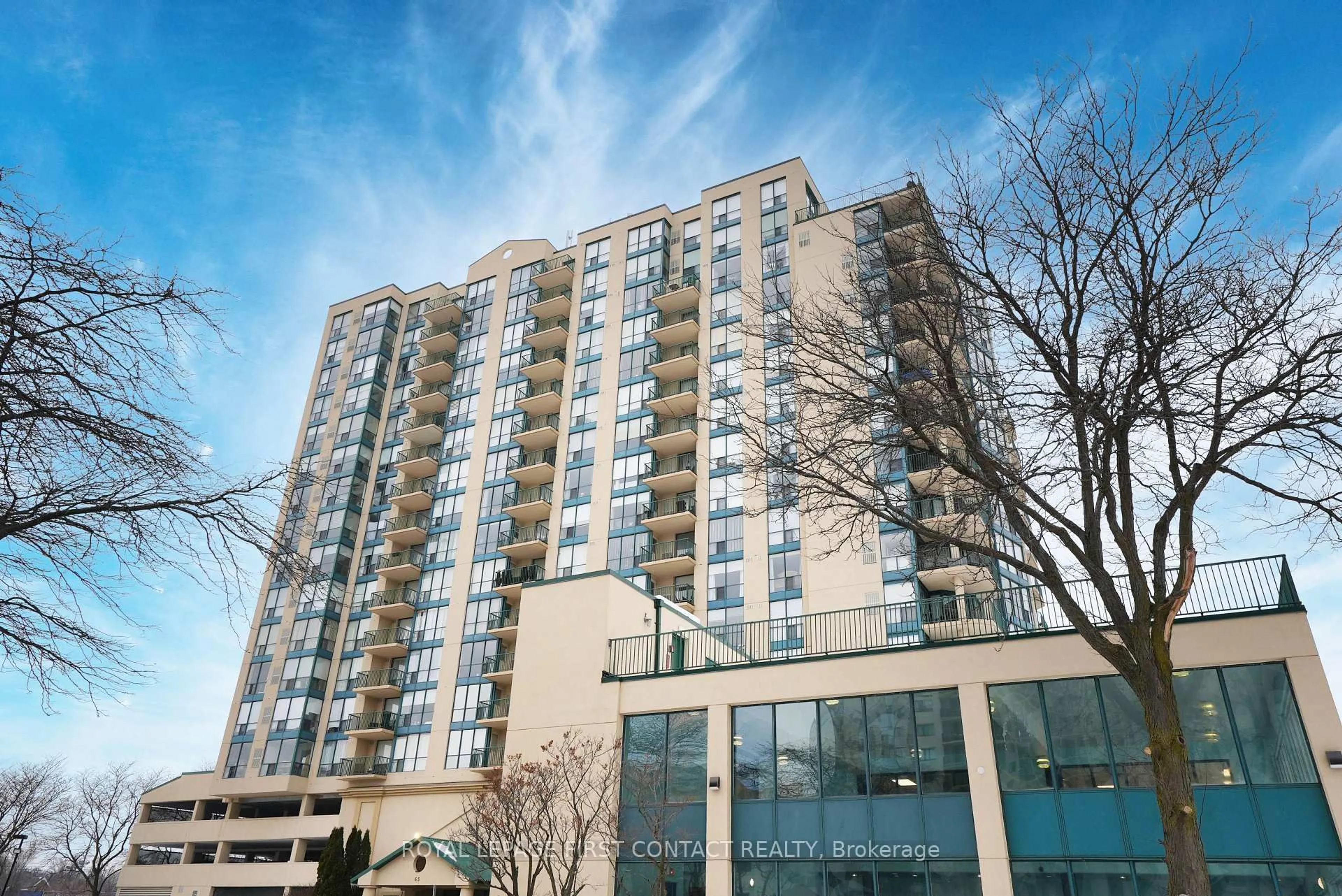 Unknown for 65 Ellen St #902, Barrie Ontario L4N 3A5