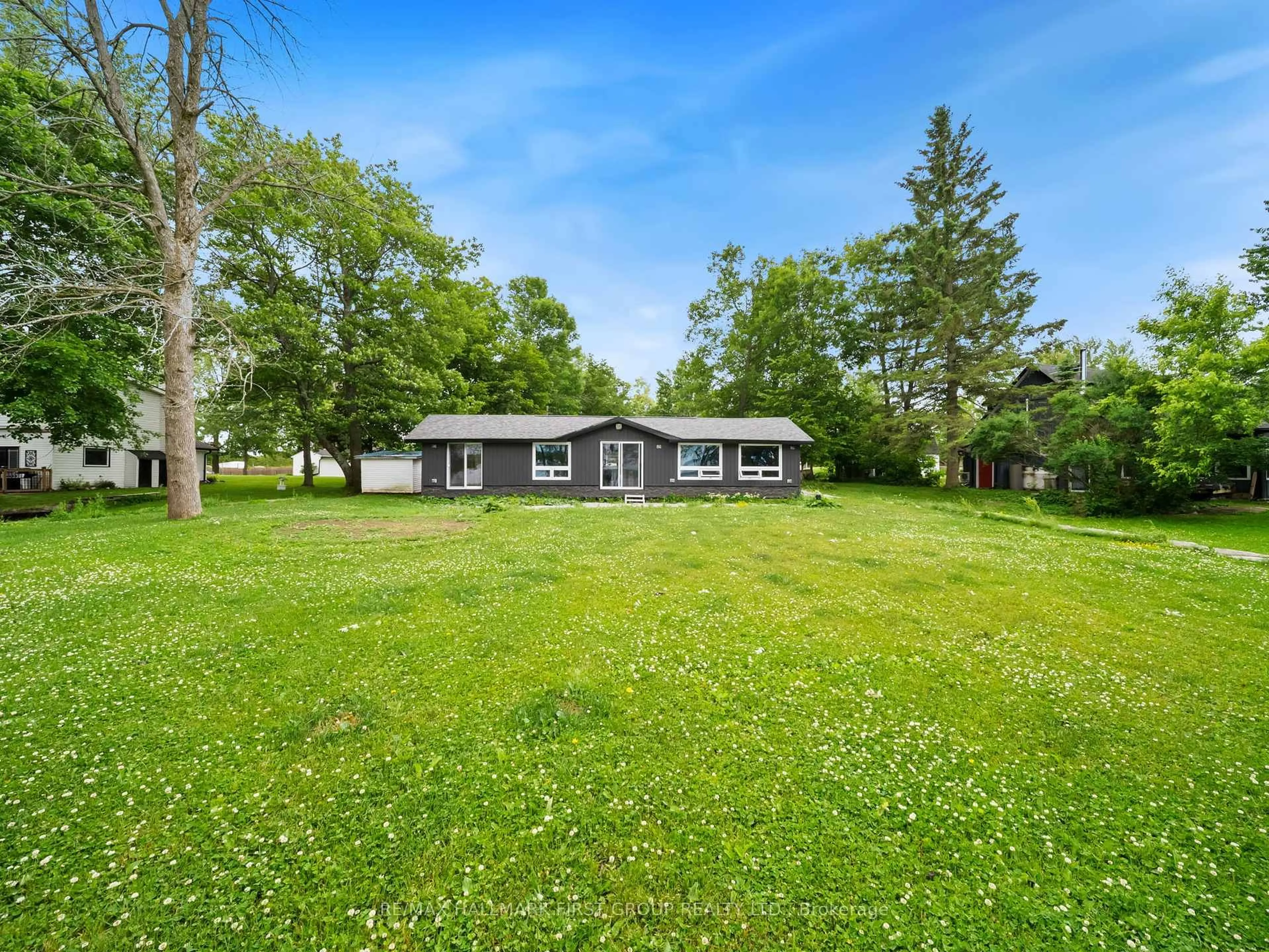 A pic from outside/outdoor area/front of a property/back of a property/a pic from drone, water/lake/river/ocean view for 6386 Bluebird St, Ramara Ontario L3V 6H6