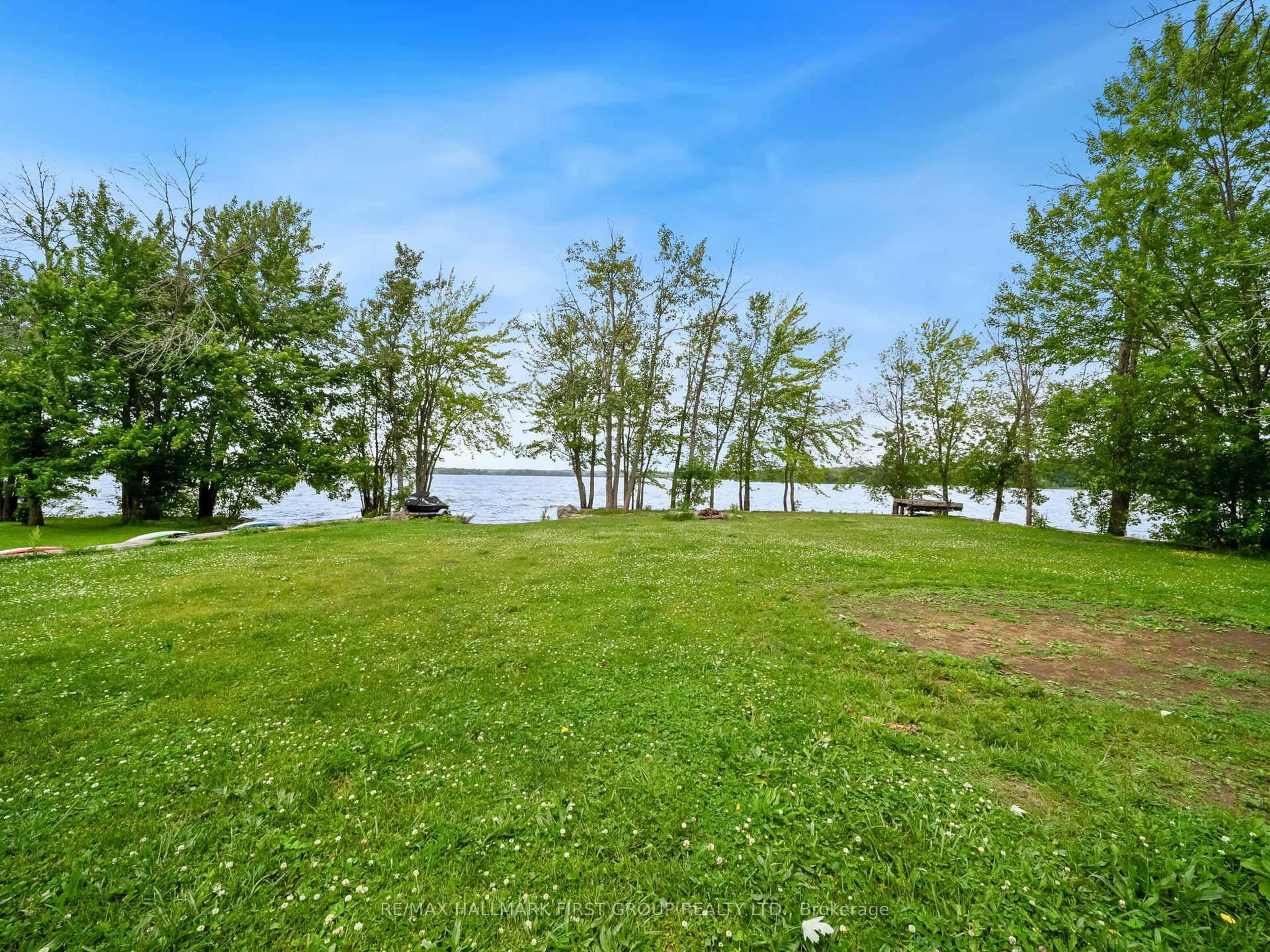 Patio, water/lake/river/ocean view for 6386 Bluebird St, Ramara Ontario L3V 6H6
