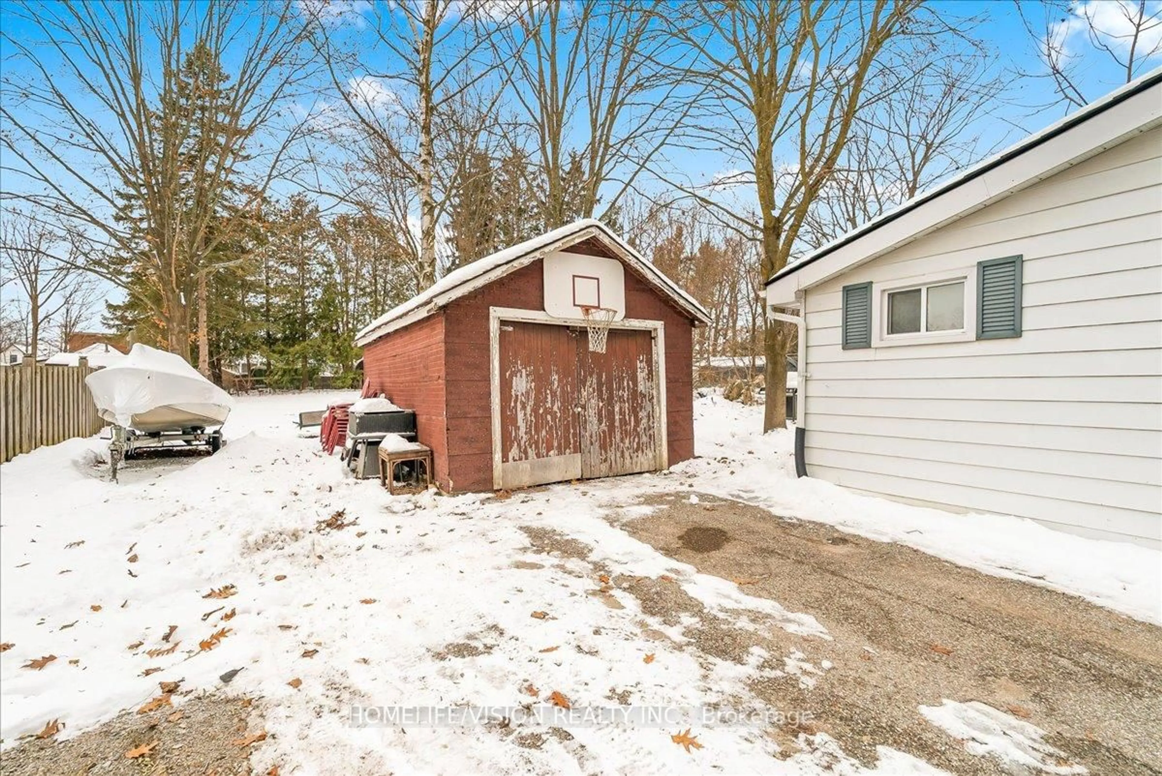 Shed for 314 RUSSELL St, Midland Ontario L4R 3A2