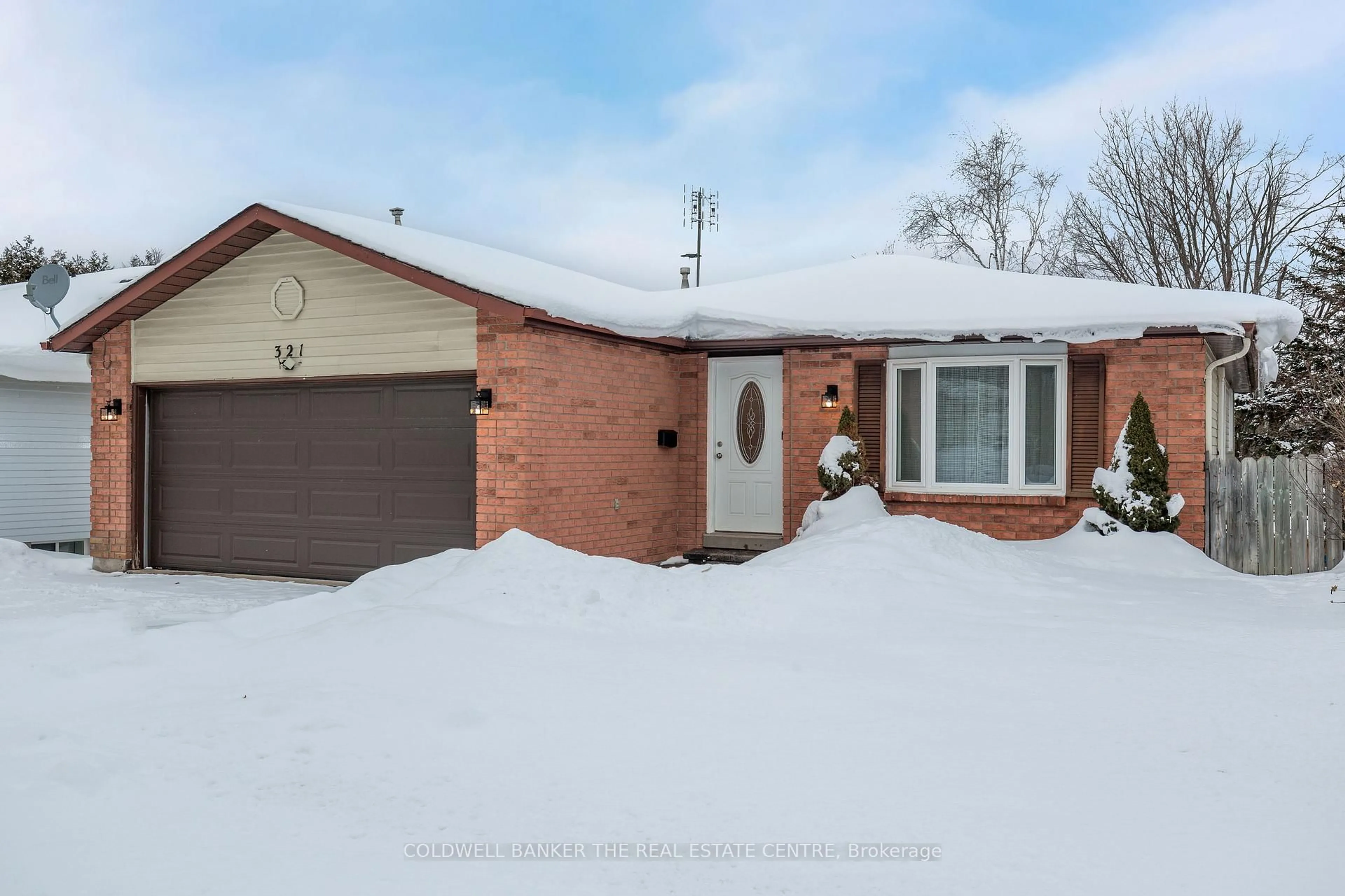 Home with brick exterior material, street for 321 Sunnidale Rd, Barrie Ontario L4N 5R1