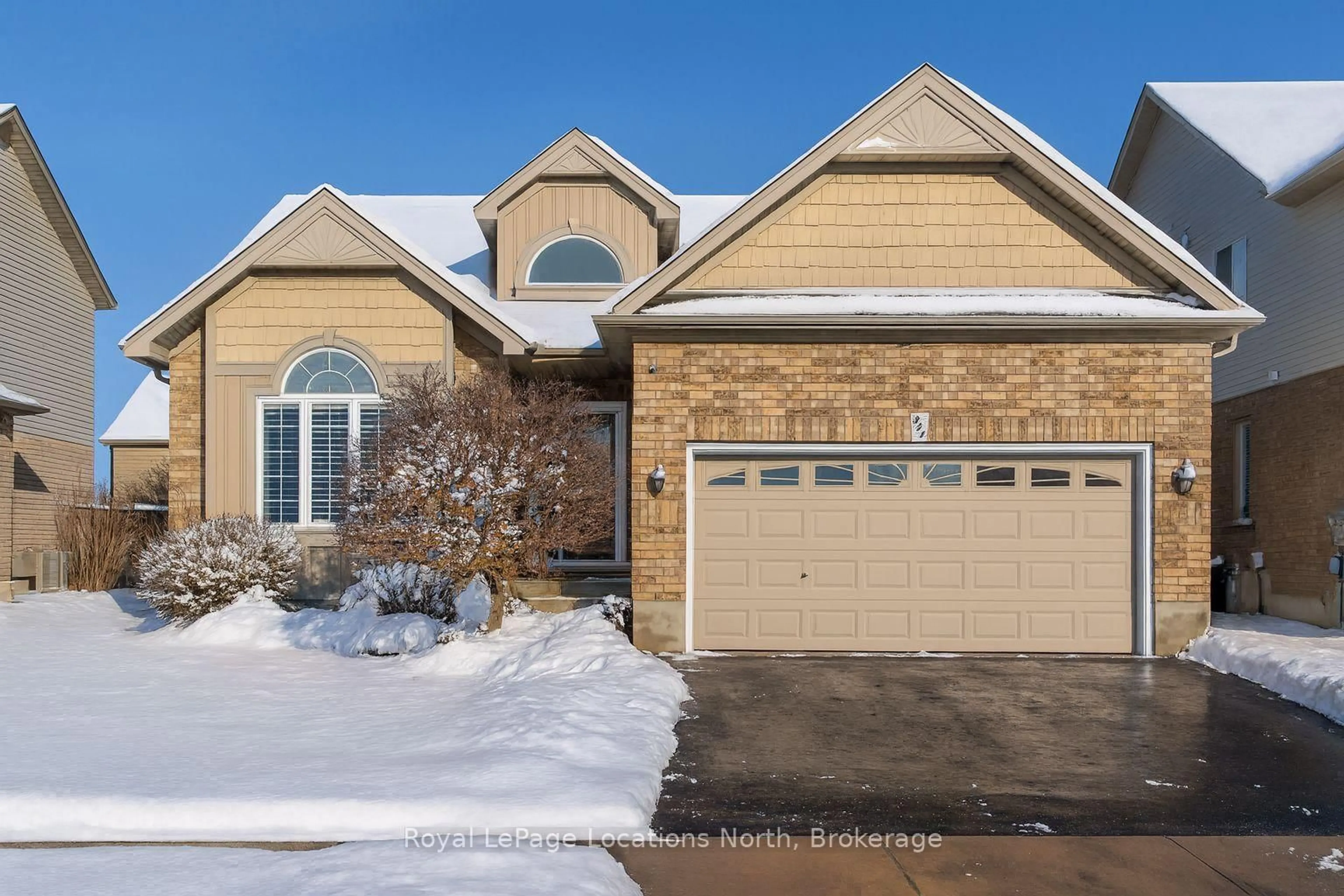 Home with brick exterior material, street for 341 Holden St, Collingwood Ontario L9Y 0E2