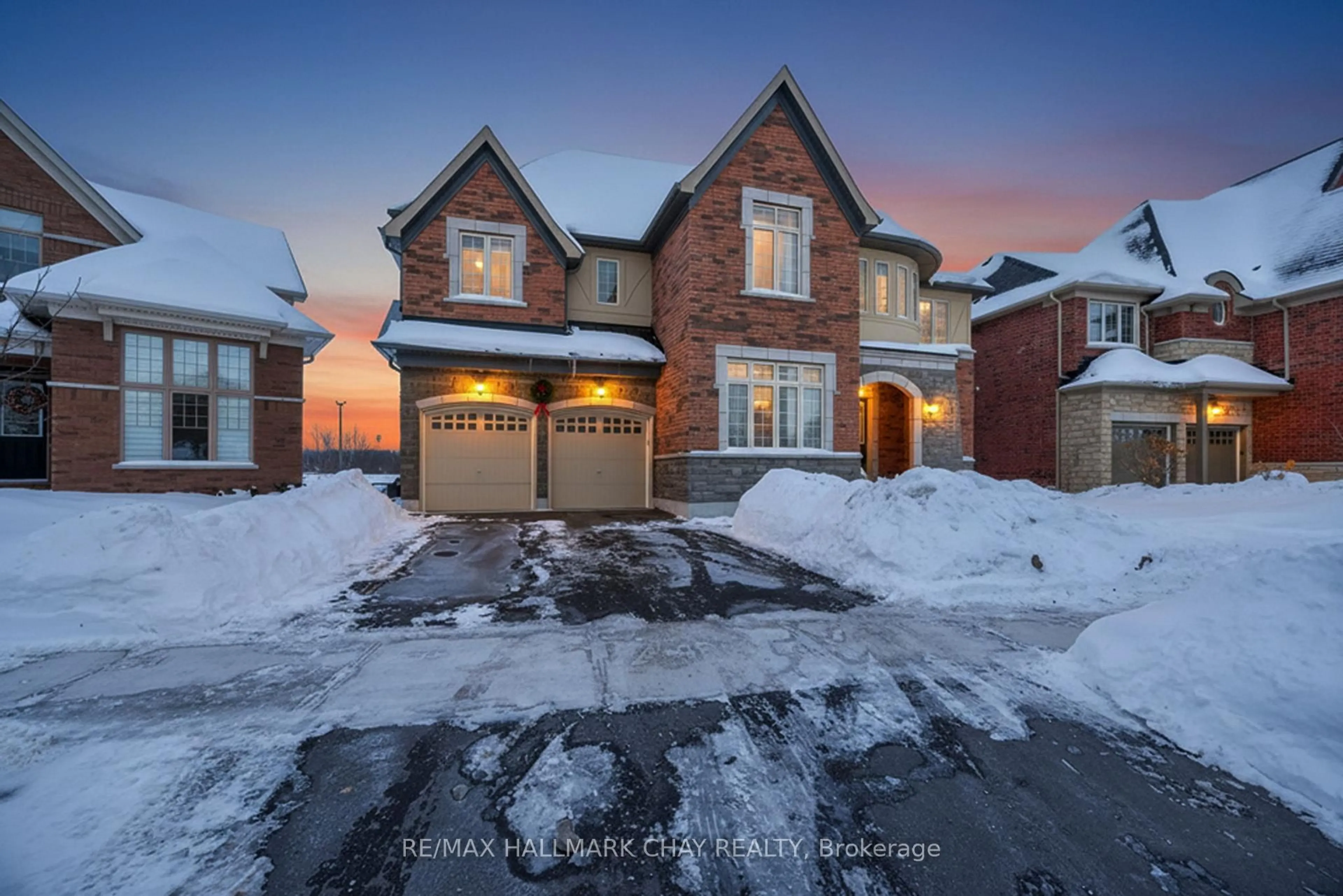 Unknown for 13 Sanford Circ, Springwater Ontario L9X 2A8