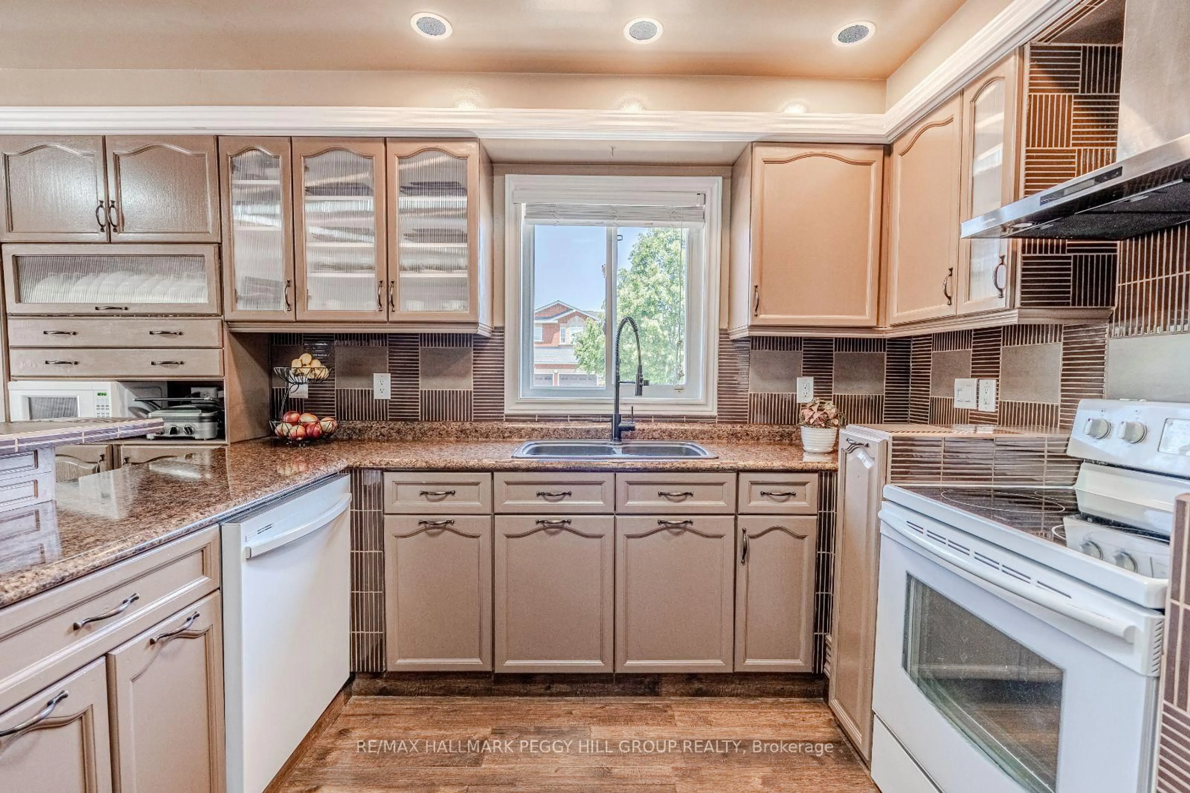 Unknown for 68 Coughlin Rd, Barrie Ontario L4N 0L5