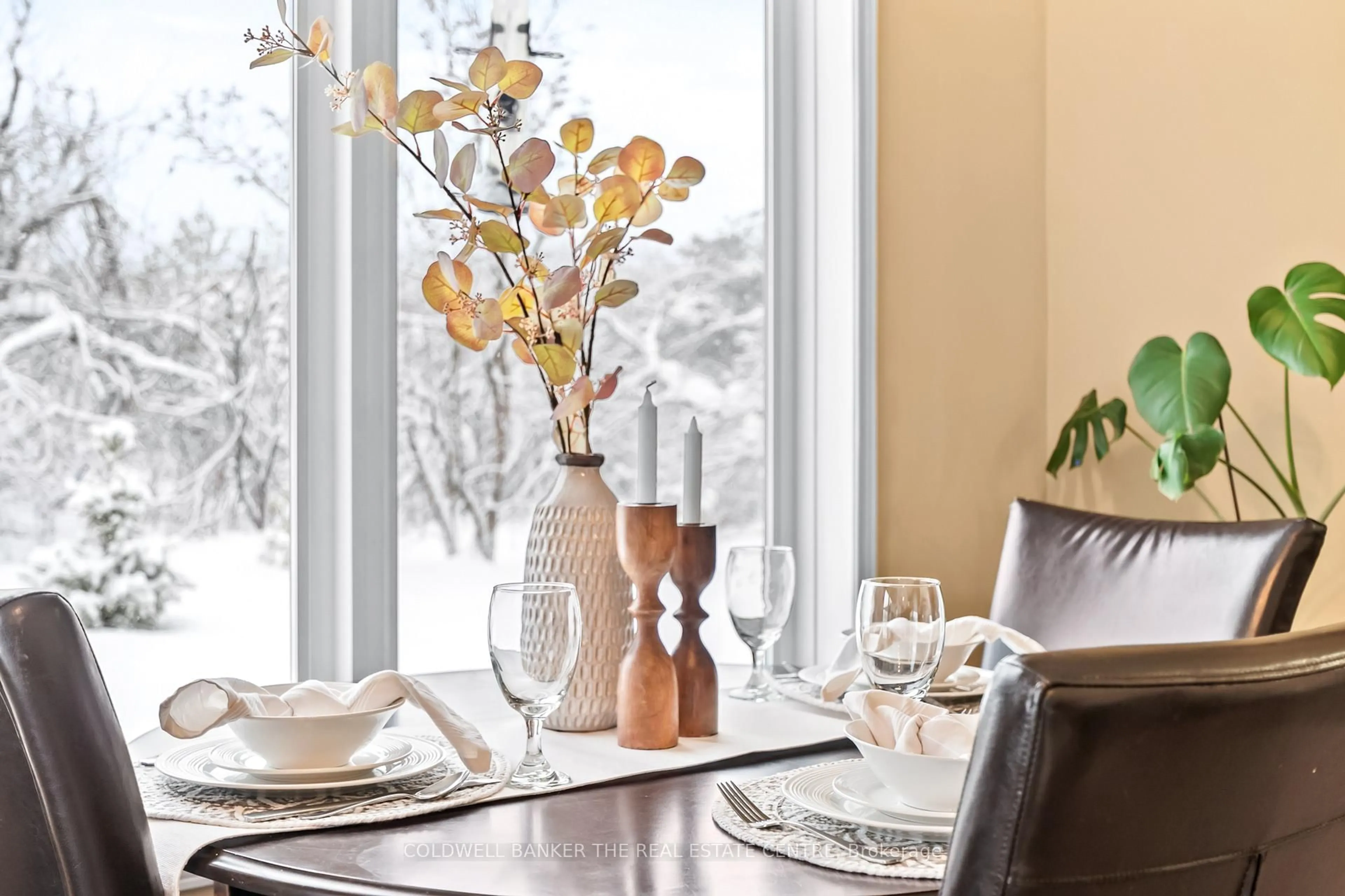 Dining room, unknown for 829 Memorial Ave, Orillia Ontario L3V 0T7