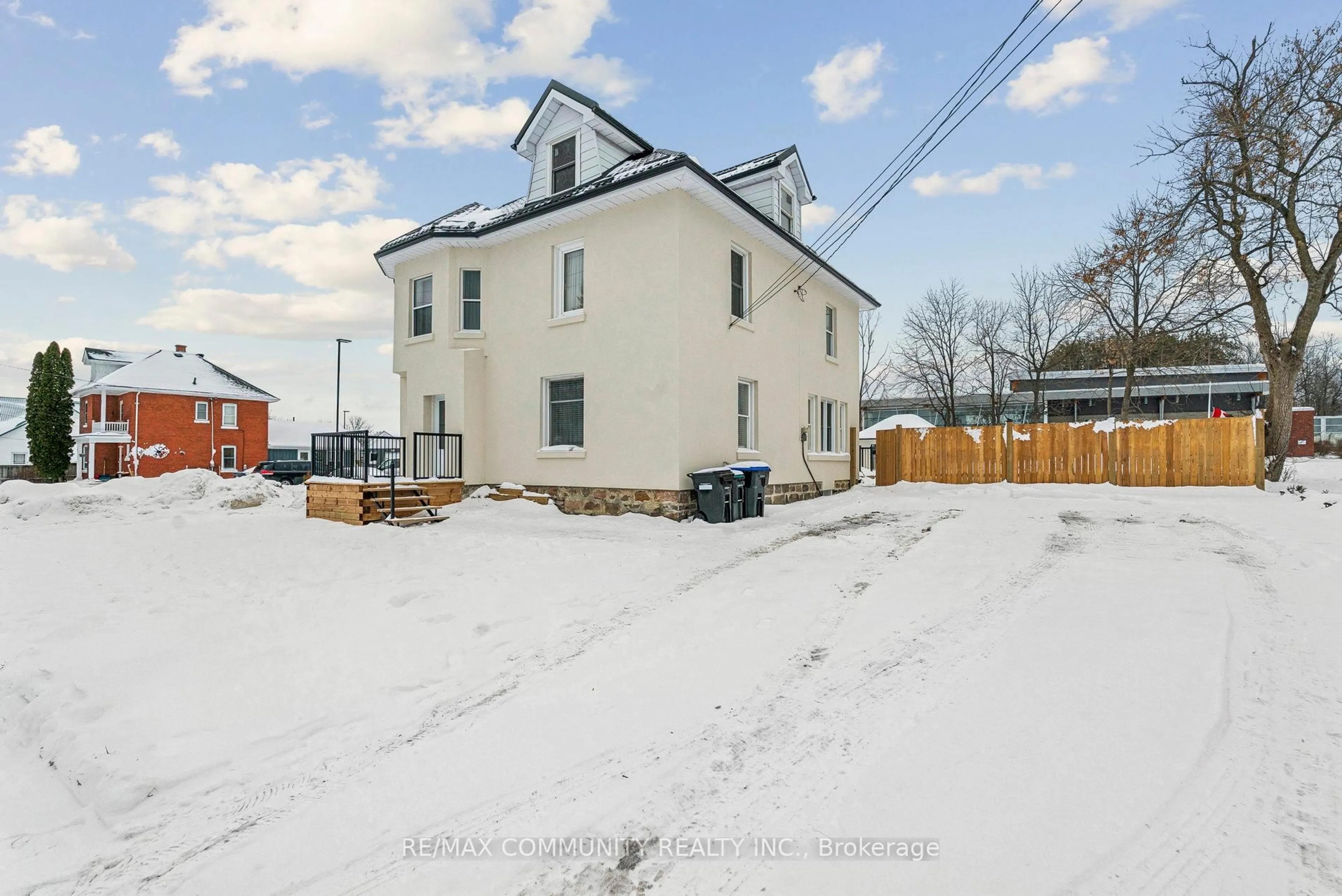 Unknown for 119 Jephson St, Tay Ontario L0K 2A0