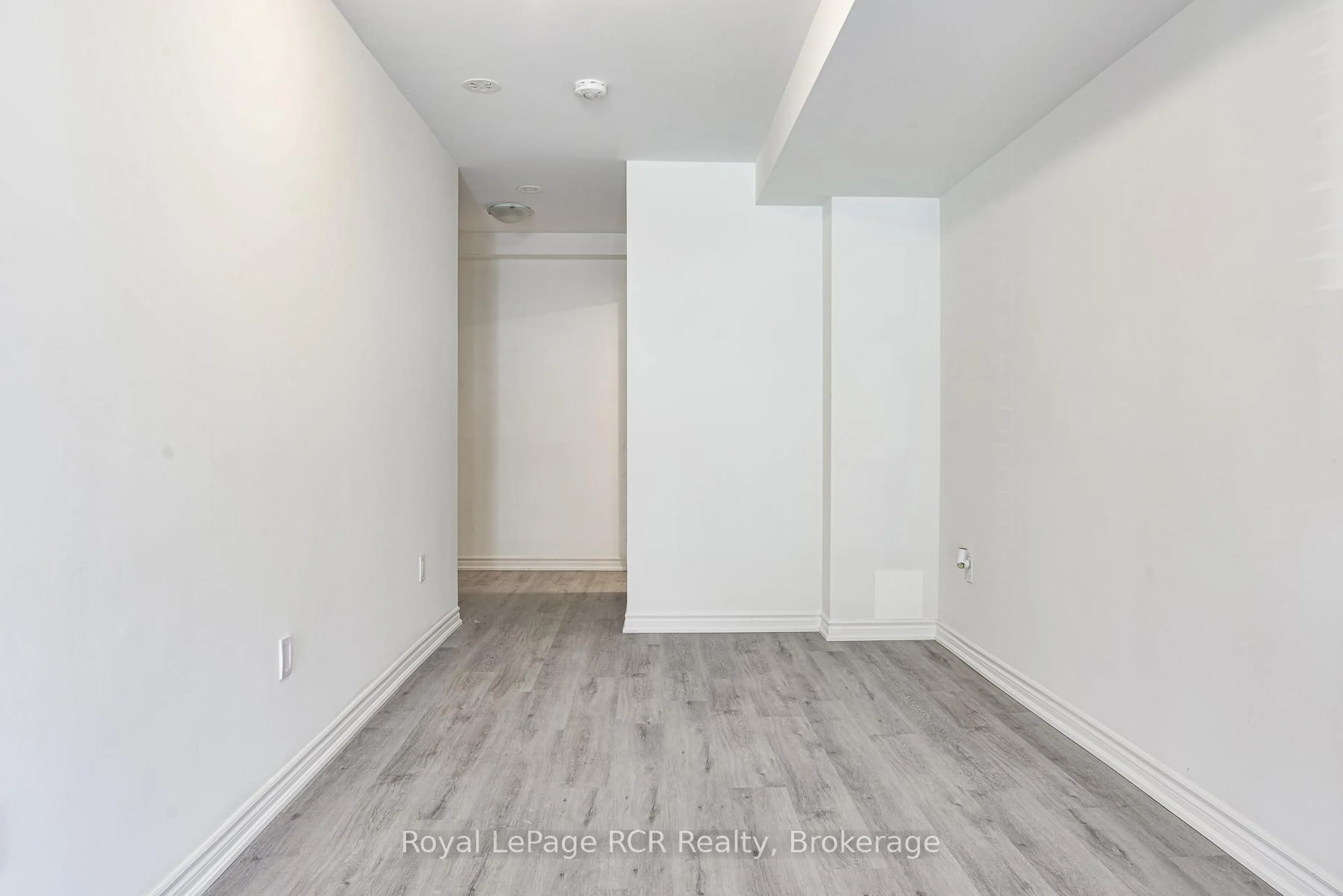 A pic of a room for 27 Wyn Wood Lane, Orillia Ontario L3V 8P7