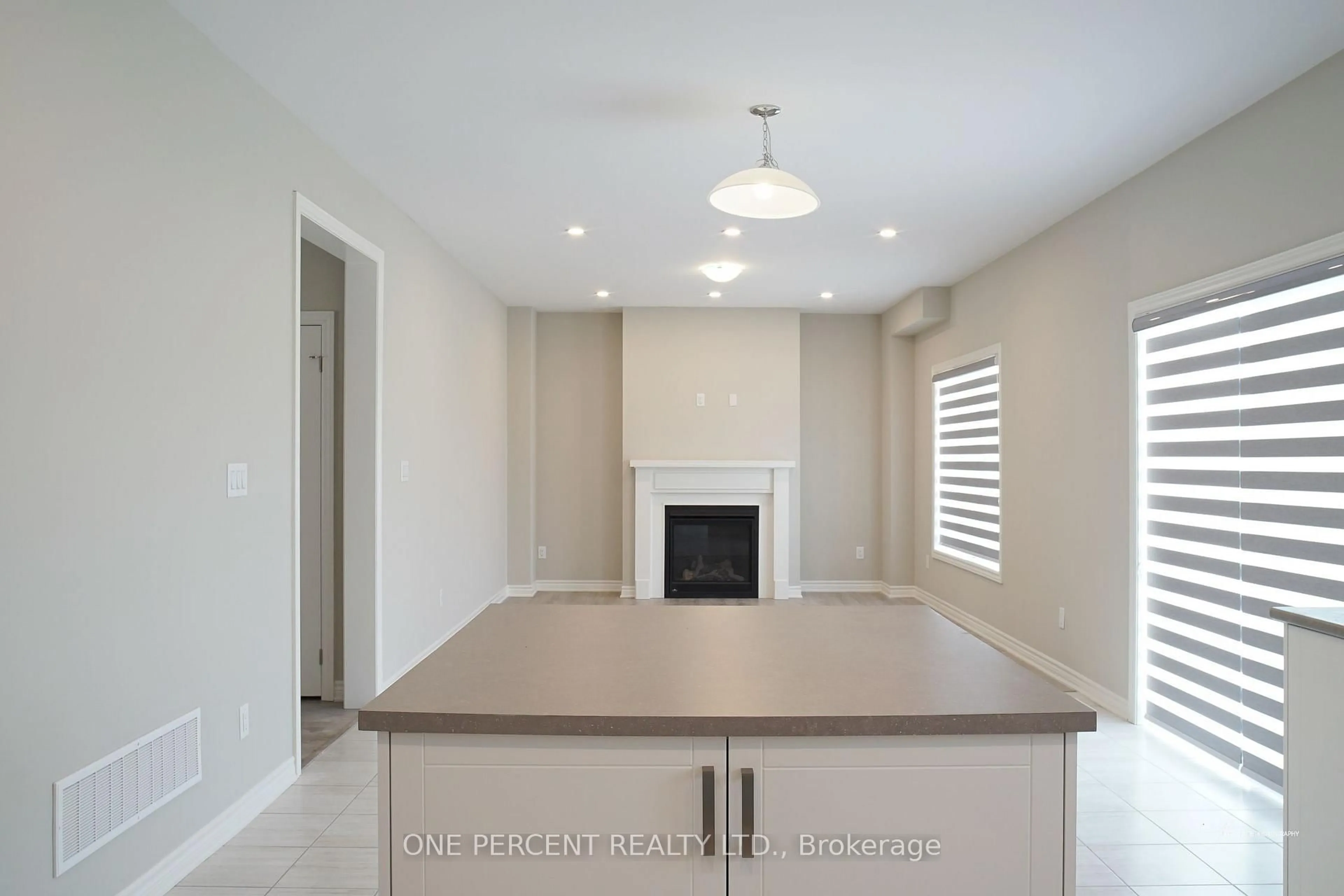 A pic of a room for 242 Springfield Cres, Clearview Ontario L0M 1S0