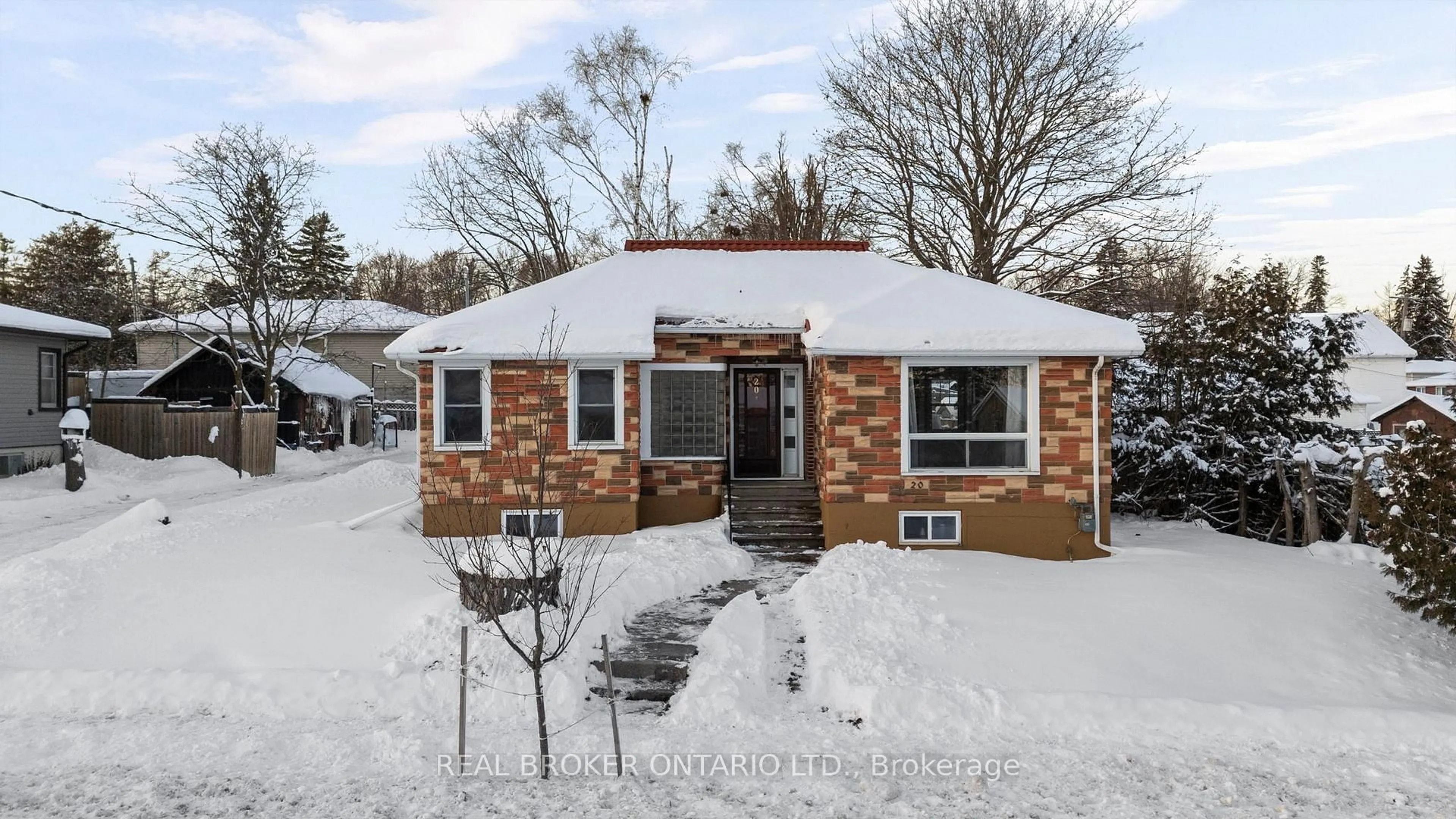 Home with brick exterior material, street for 20 Rose Ave, Orillia Ontario L3V 2N5