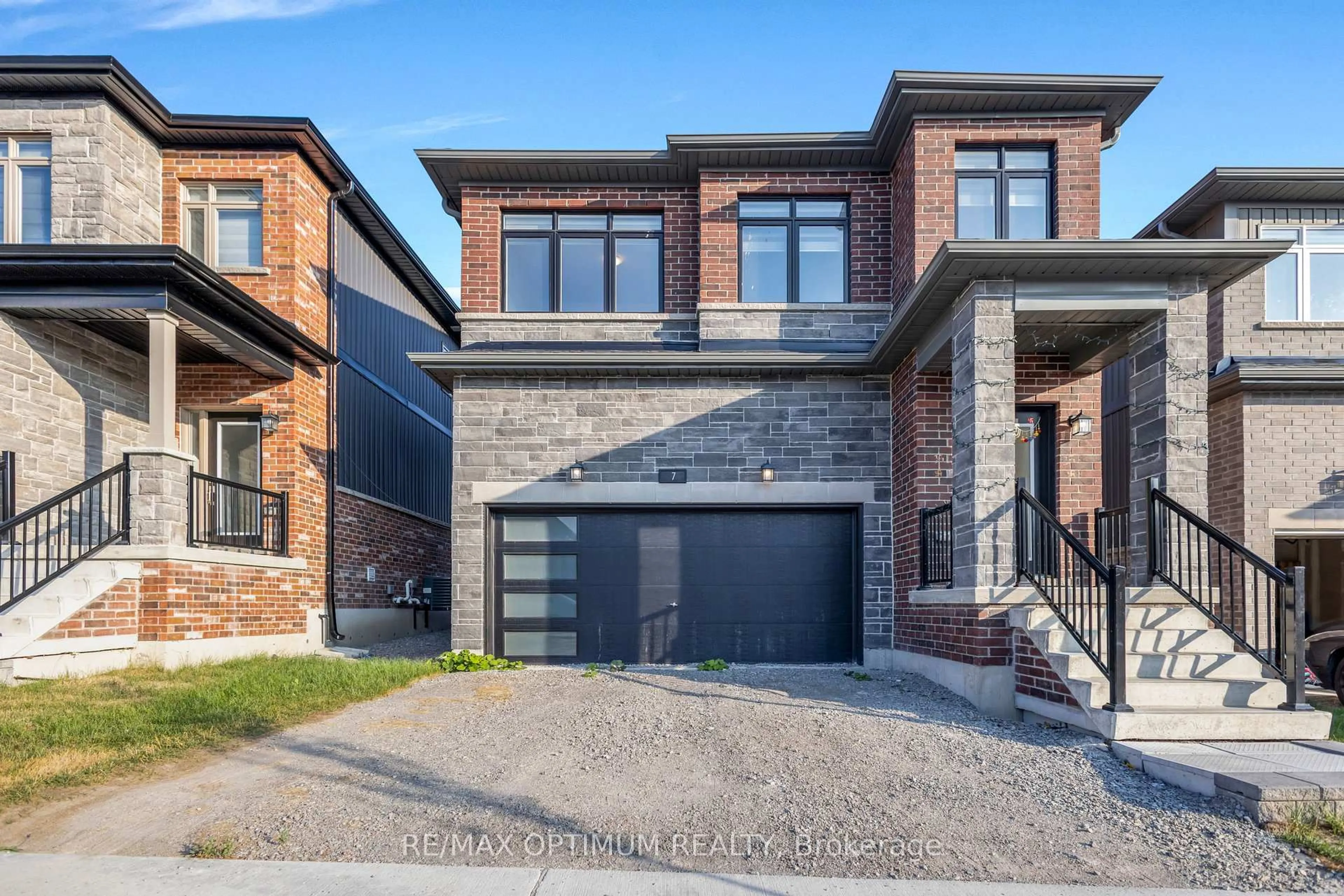 Home with brick exterior material, street for 7 Barnyard Tr, Barrie Ontario L9J 0Y1