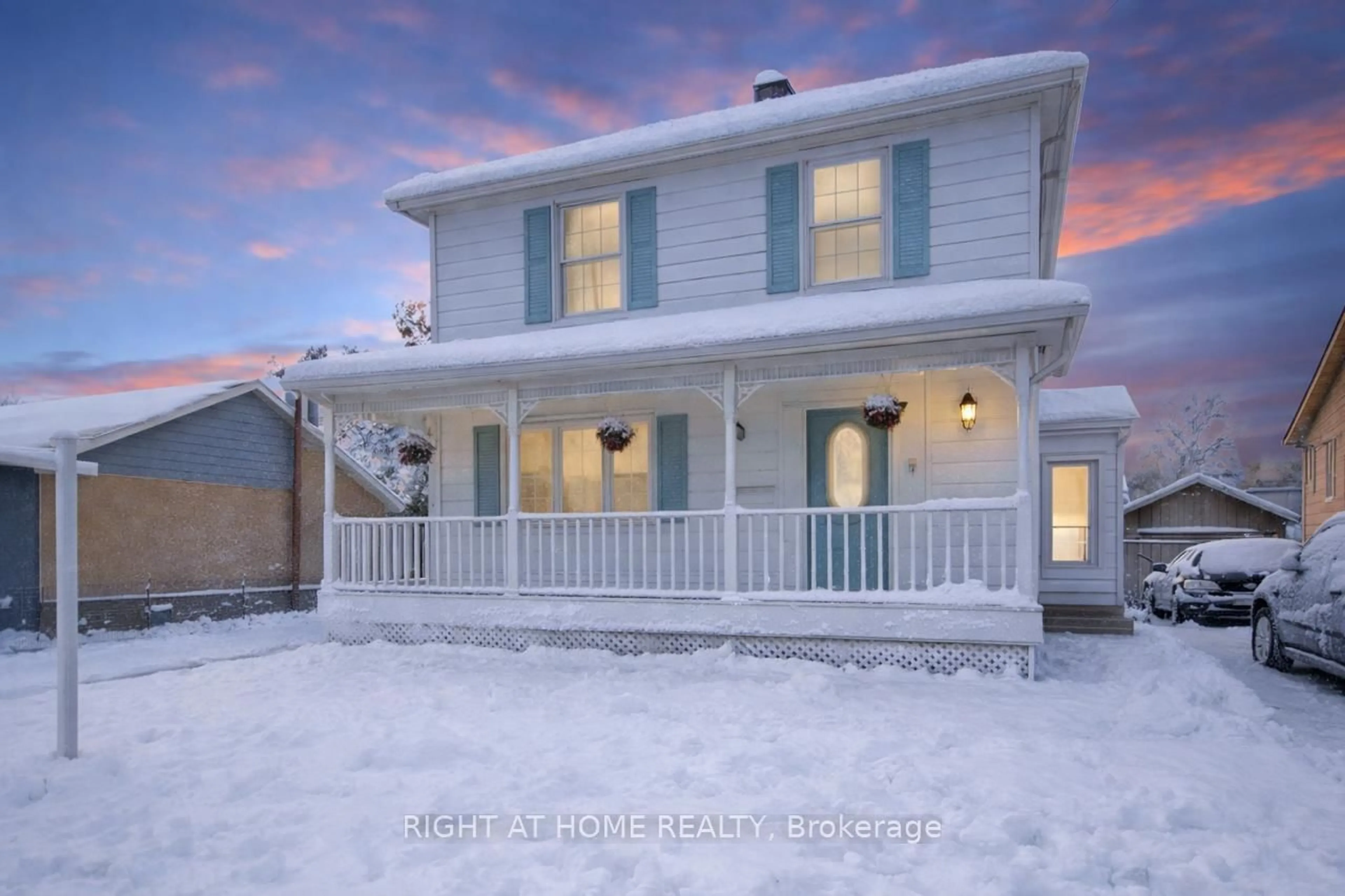 Unknown for 44 Newton St, Barrie Ontario L4M 3N5