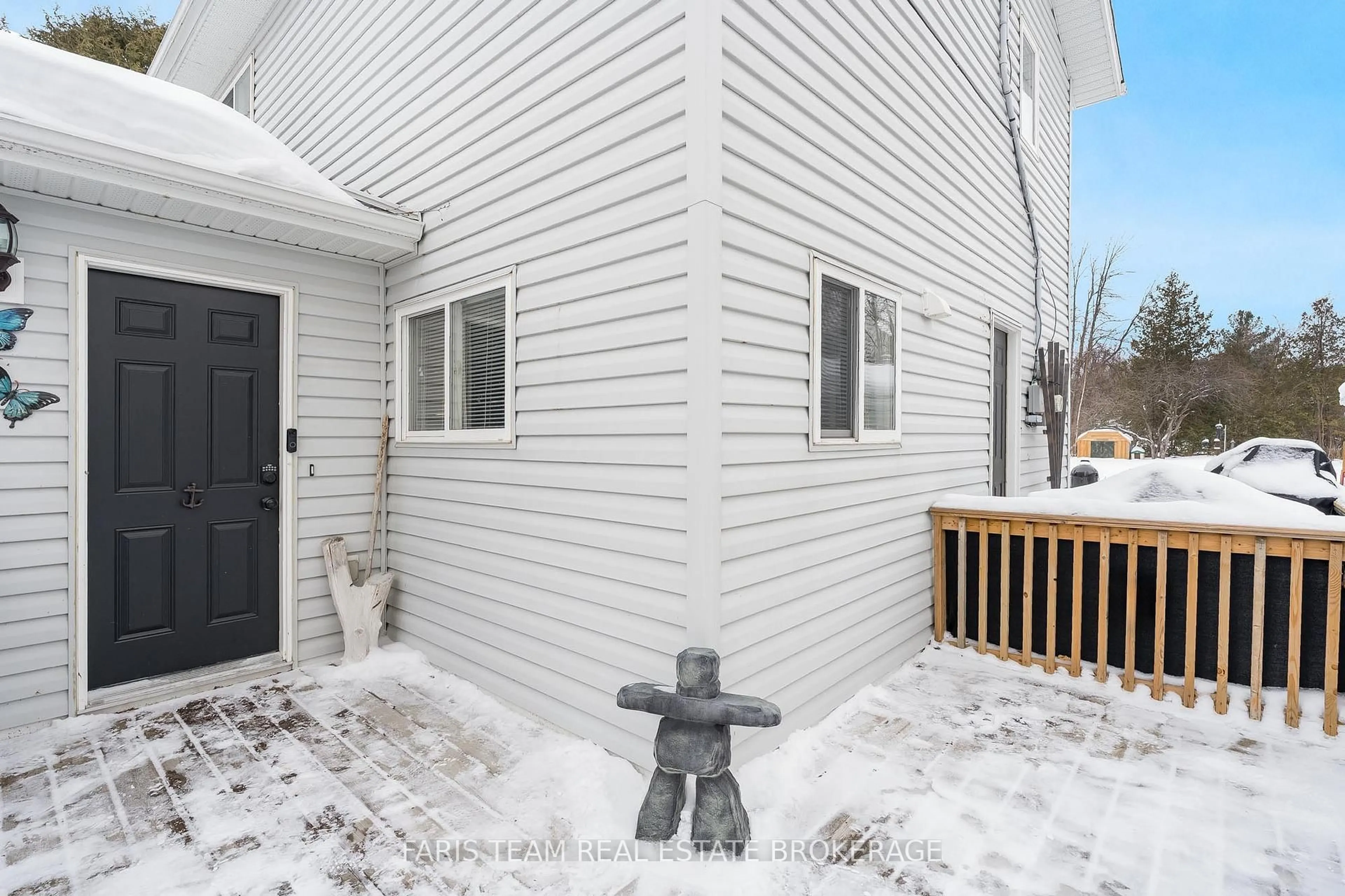 Unknown for 109 Ellen St, Tay Ontario L0K 2A0