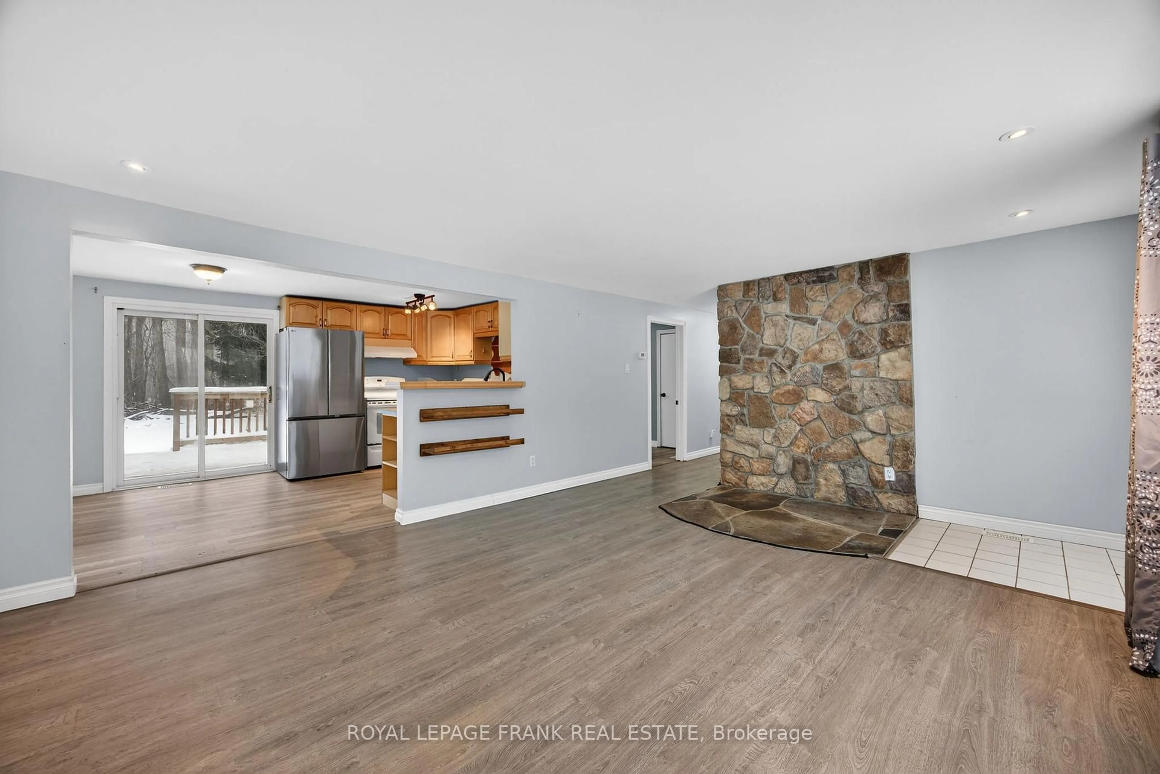 Open concept kitchen, unknown for 3576 John St, Ramara Ontario L0K 1B0