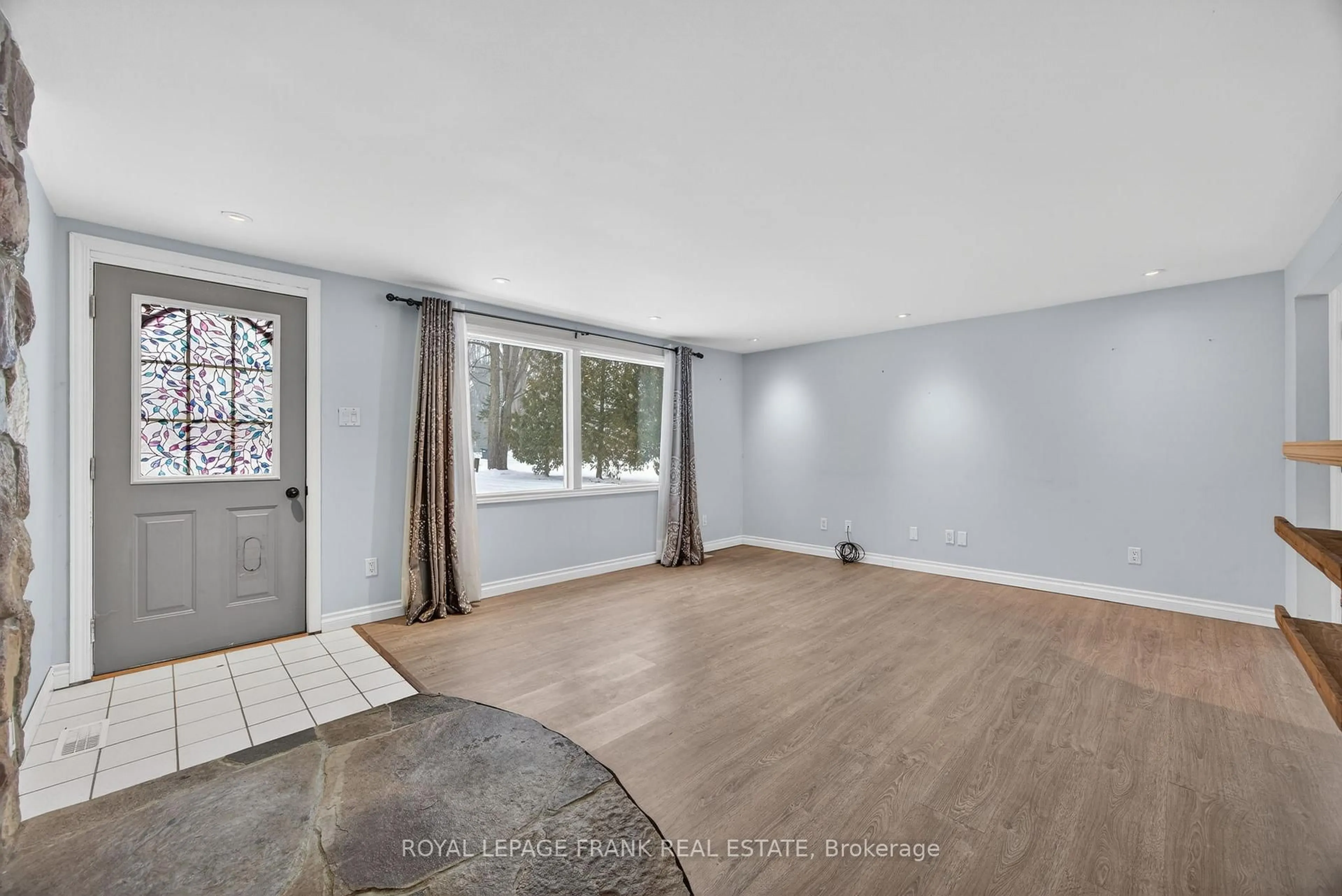 A pic of a room for 3576 John St, Ramara Ontario L0K 1B0