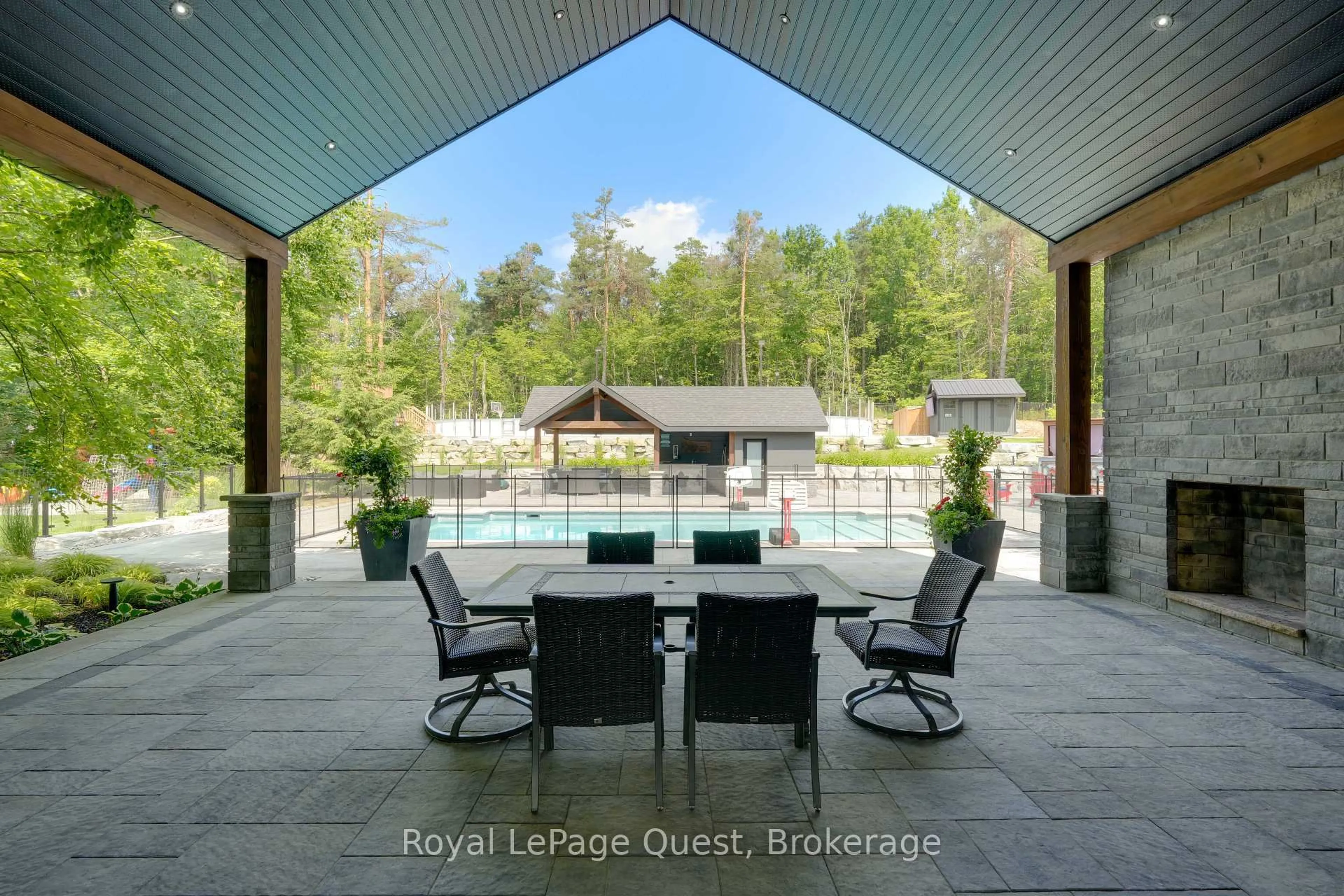 Patio, water/lake/river/ocean view for 8 Midves Crt, Springwater Ontario L9X 0P3