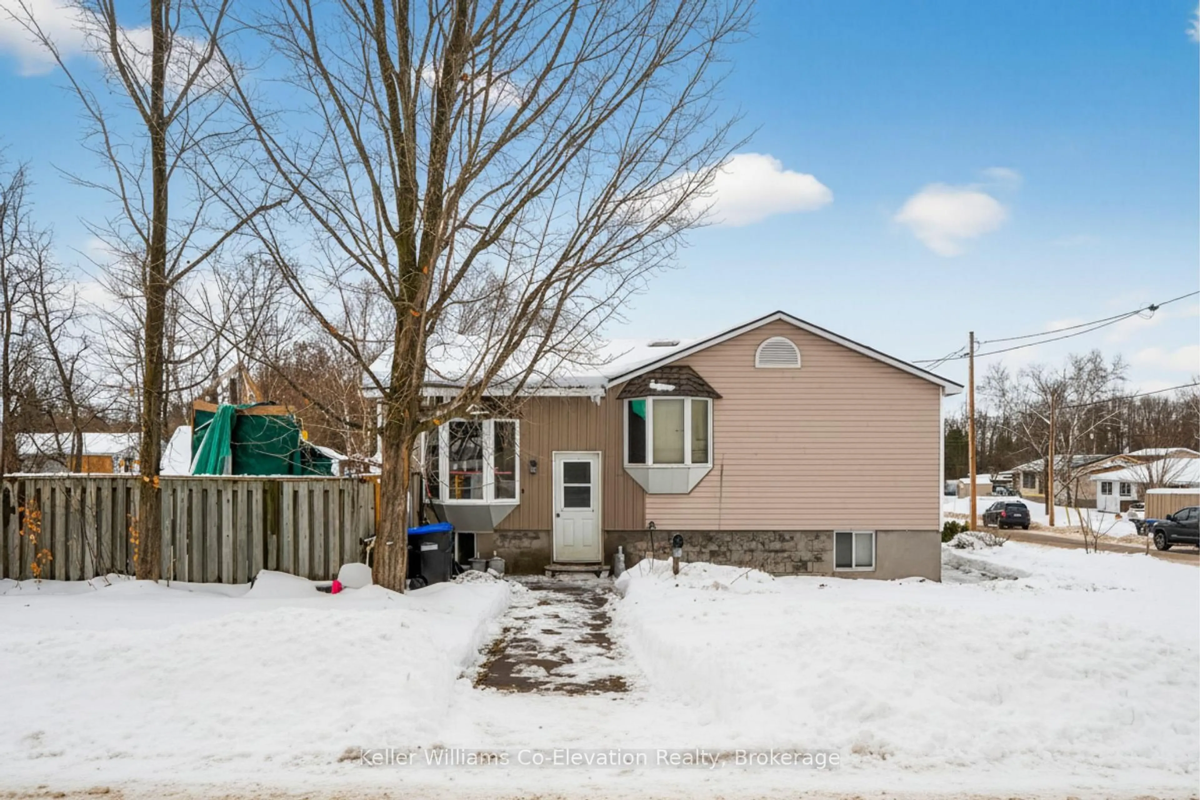 Unknown for 332 Wardell St, Tay Ontario L0K 1R0