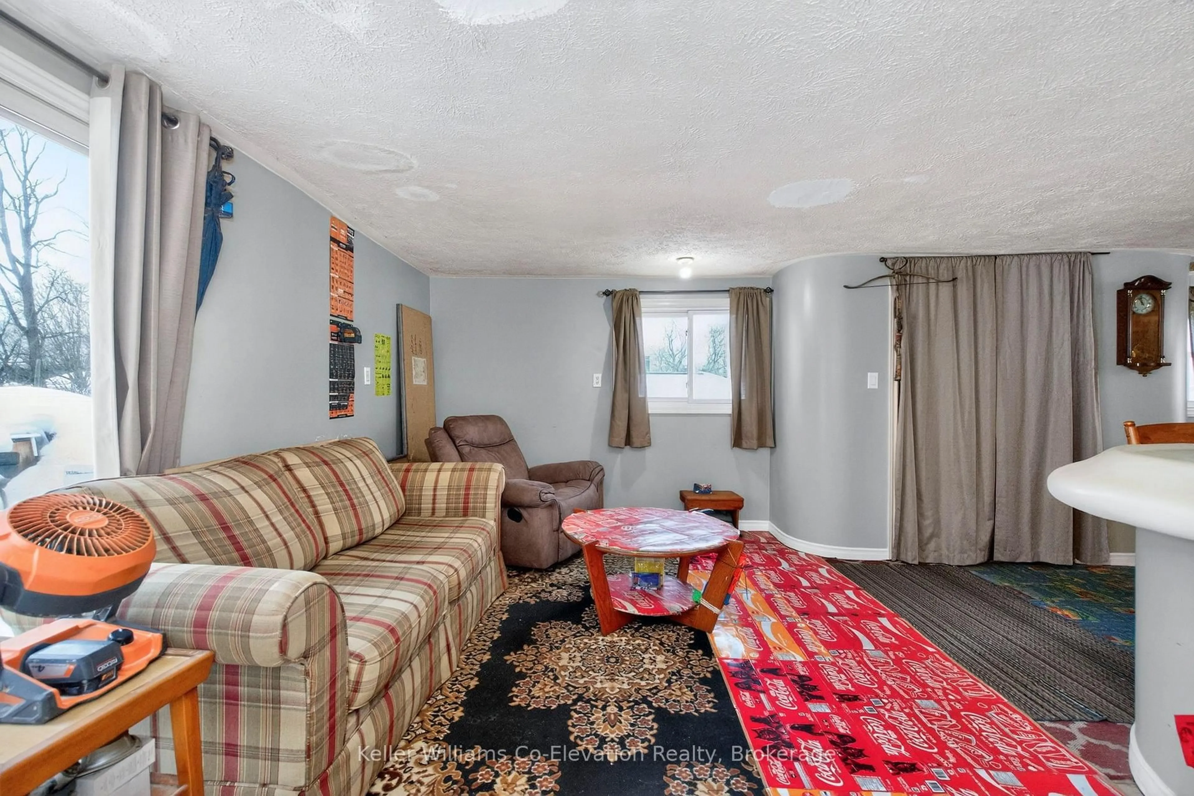 Living room with furniture, carpet floor for 332 Wardell St, Tay Ontario L0K 1R0