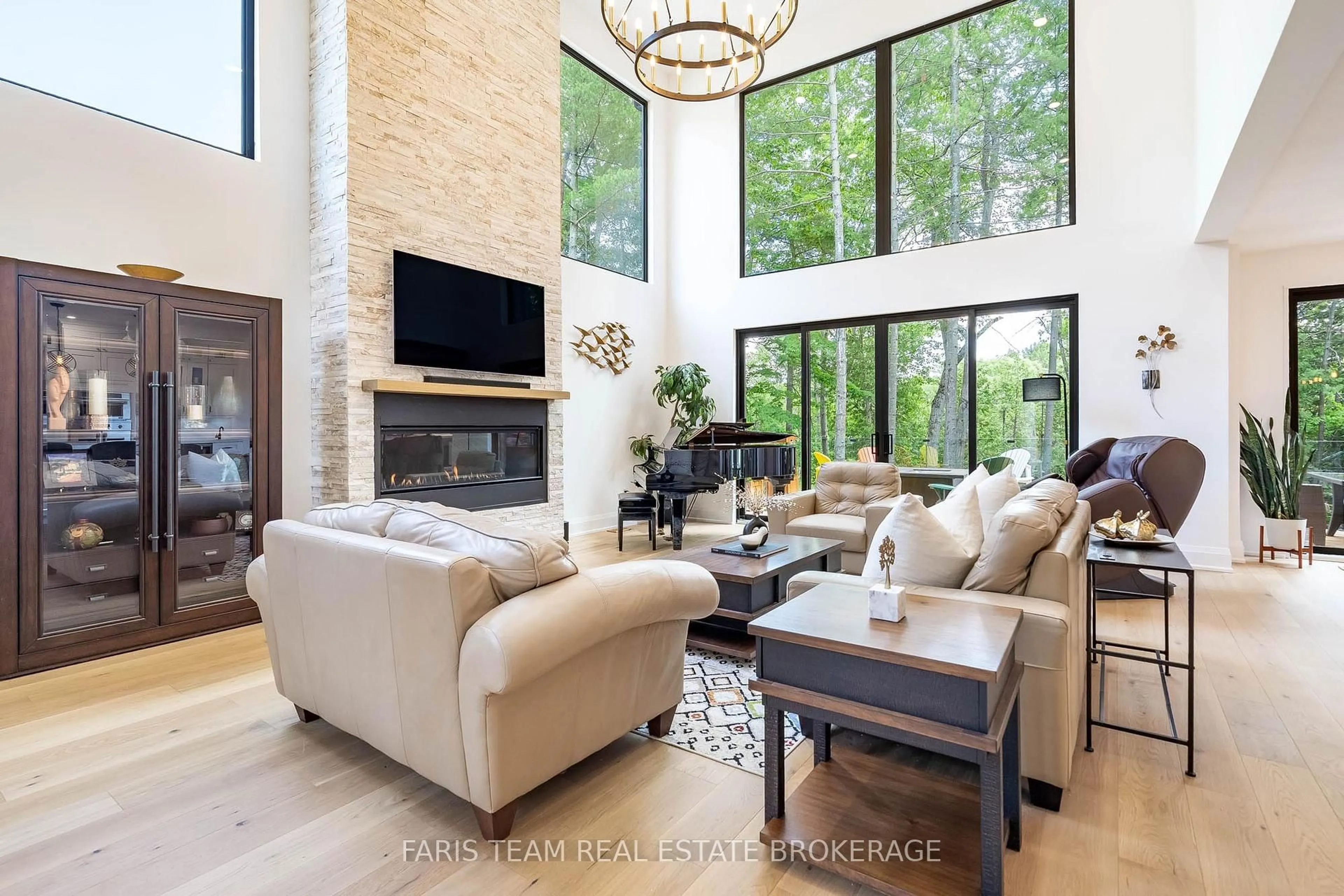 Living room with furniture, unknown for 183 Woodland Dr, Wasaga Beach Ontario L9Z 2V4