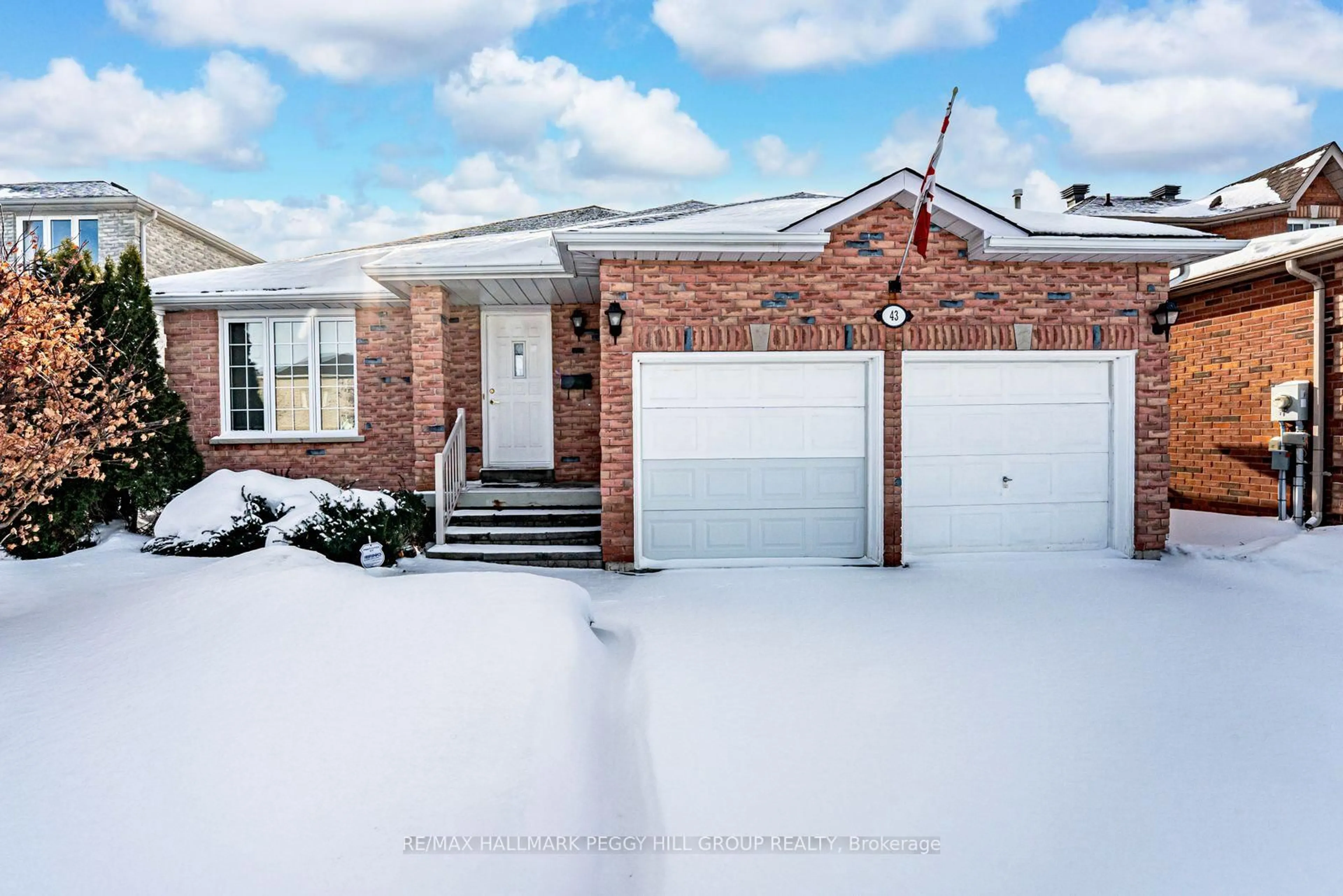 Home with brick exterior material, street for 43 Cheltenham Rd, Barrie Ontario L4M 6R8
