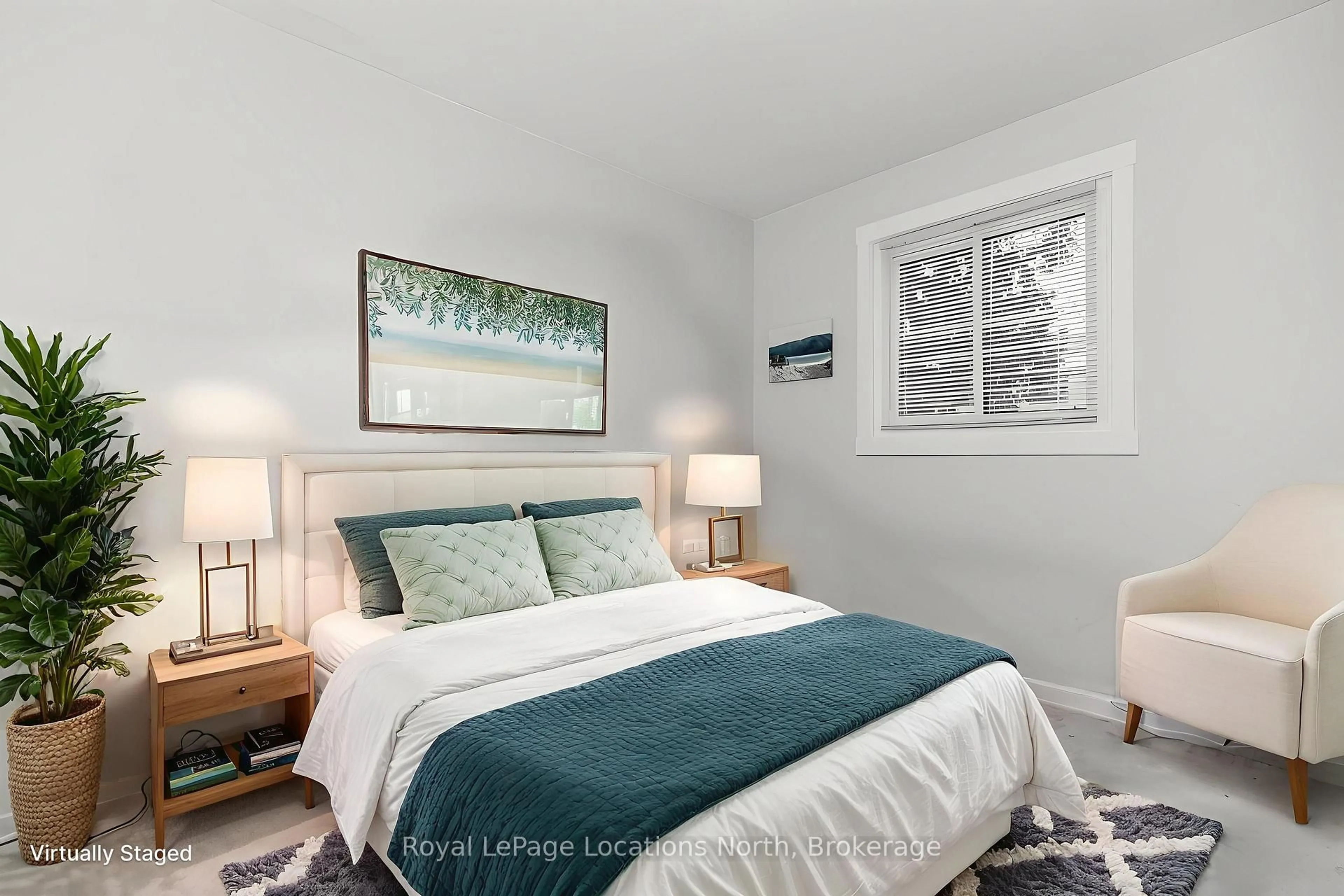 Bedroom with bed, unknown for 167 Escarpment Cres, Collingwood Ontario L9Y 5B4