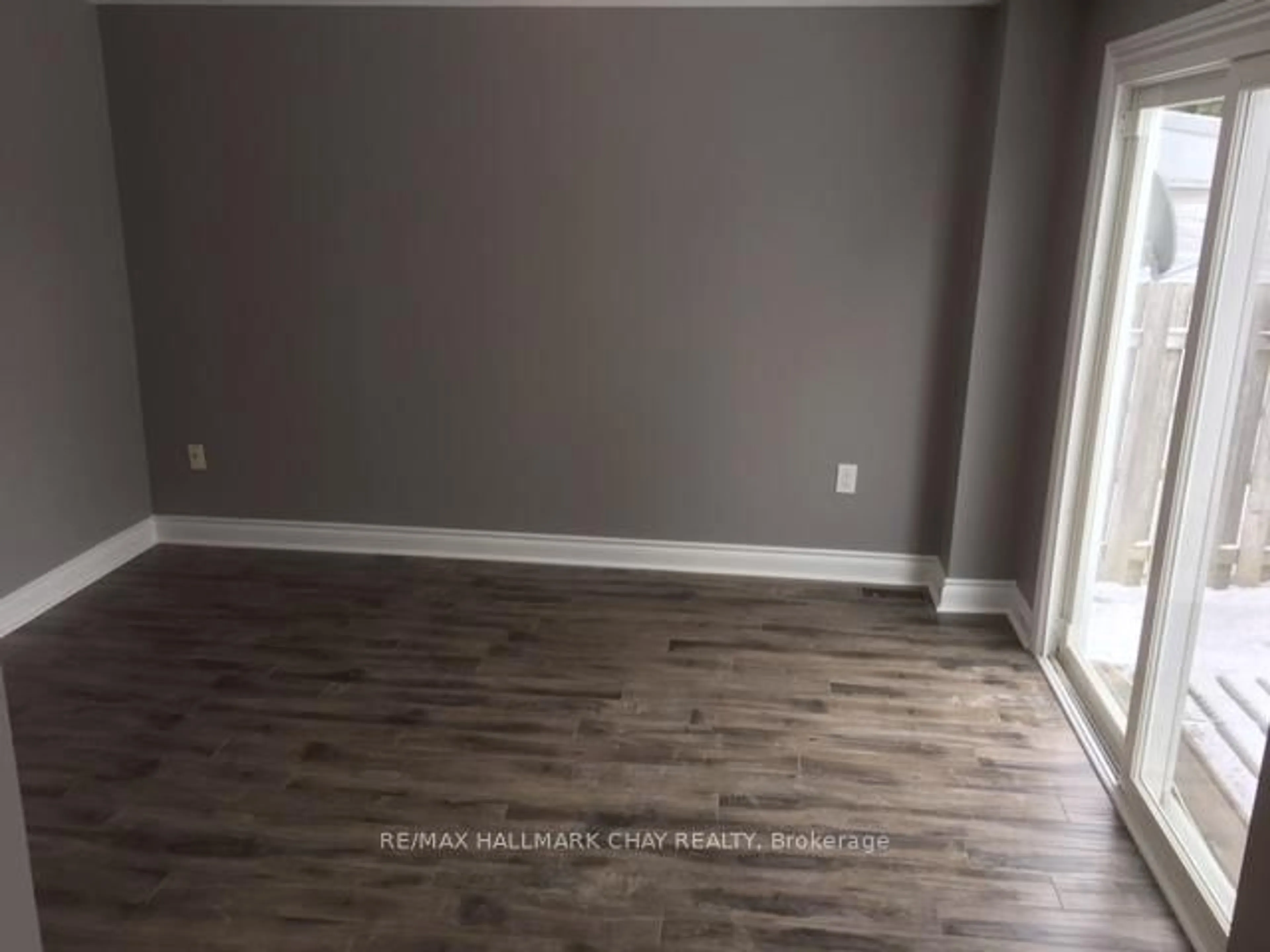 A pic of a room for 61 Corbett Dr, Barrie Ontario L4M 5V6