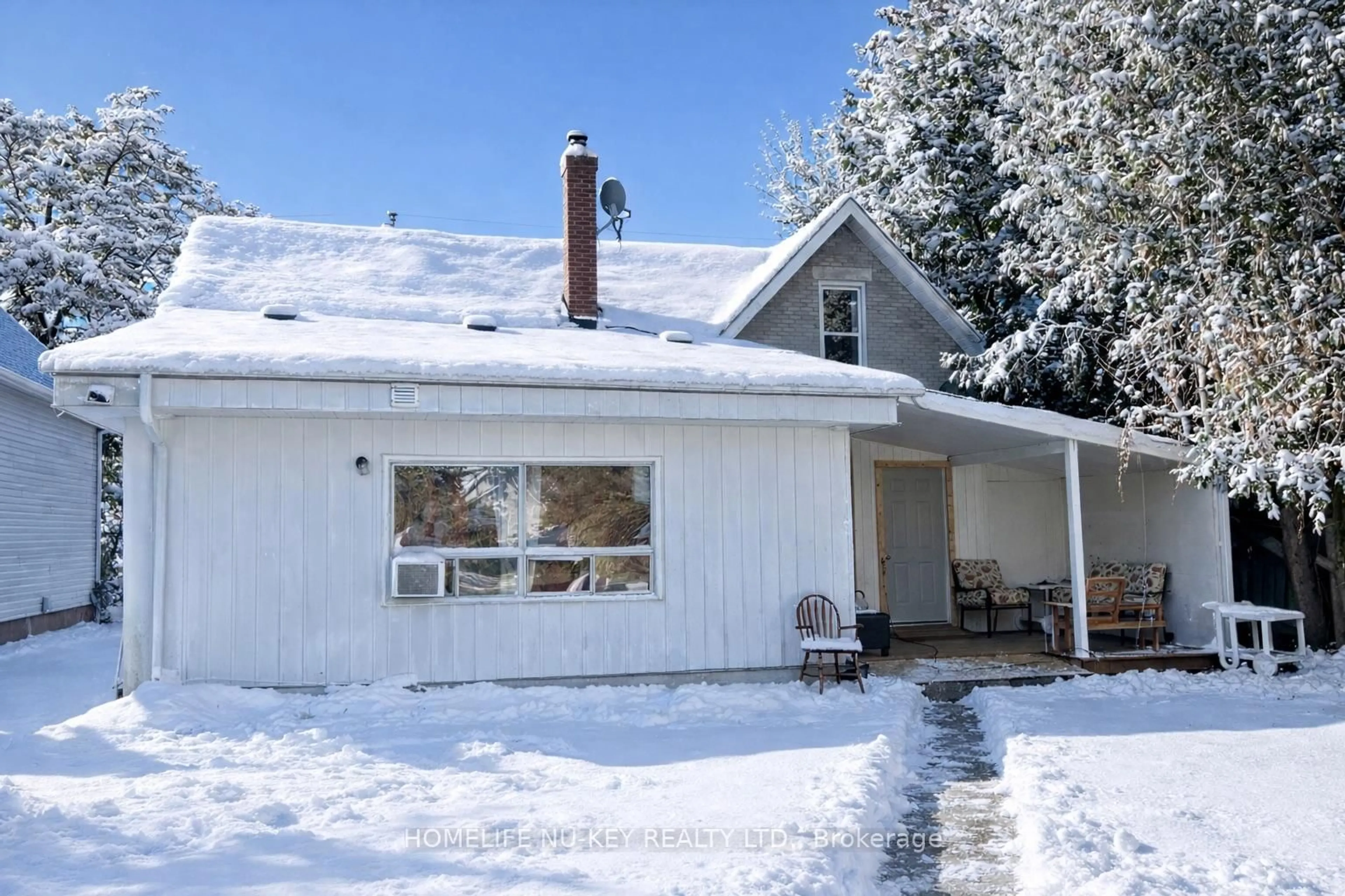 Unknown for 246 Mary St, Orillia Ontario L3V 3E6