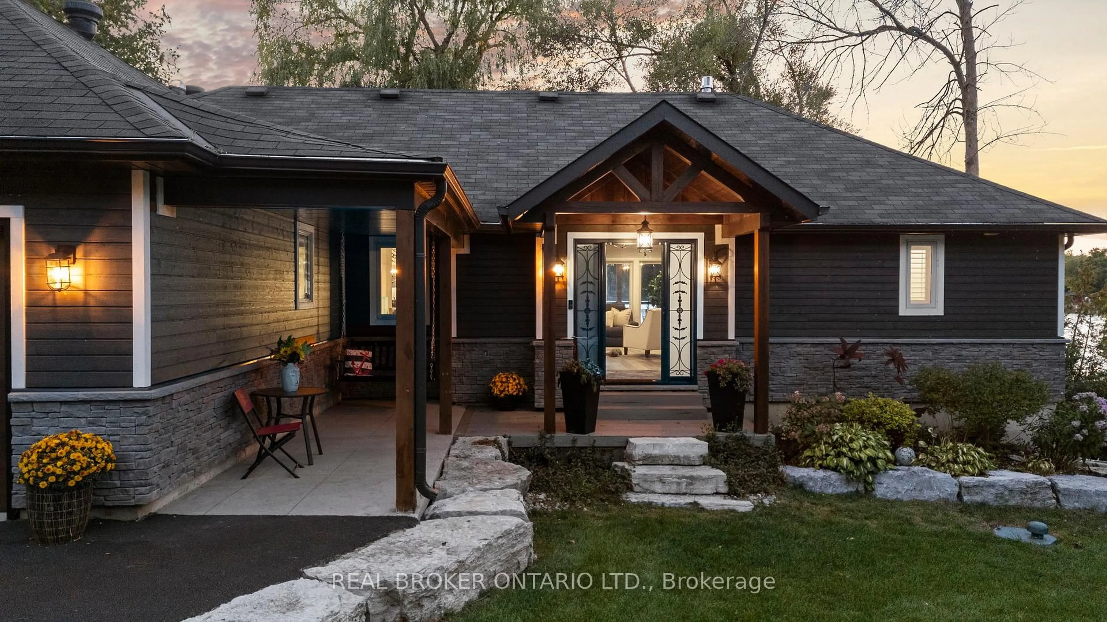 Unknown for 241 Eight Mile Pt, Oro-Medonte Ontario L3V 6H1