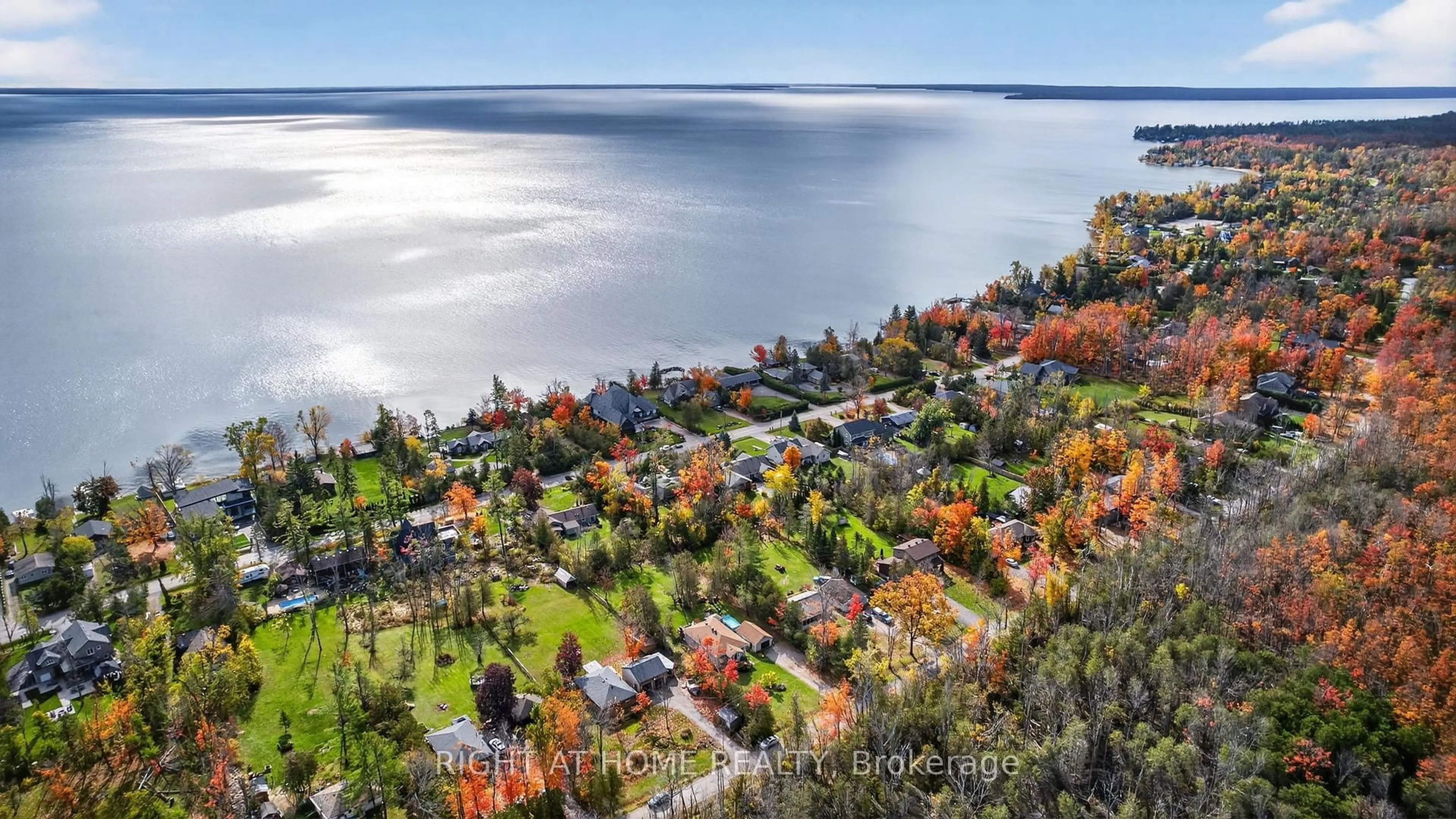 A pic from outside/outdoor area/front of a property/back of a property/a pic from drone, water/lake/river/ocean view for 73 Poplar Cres, Oro-Medonte Ontario L0L 1T0