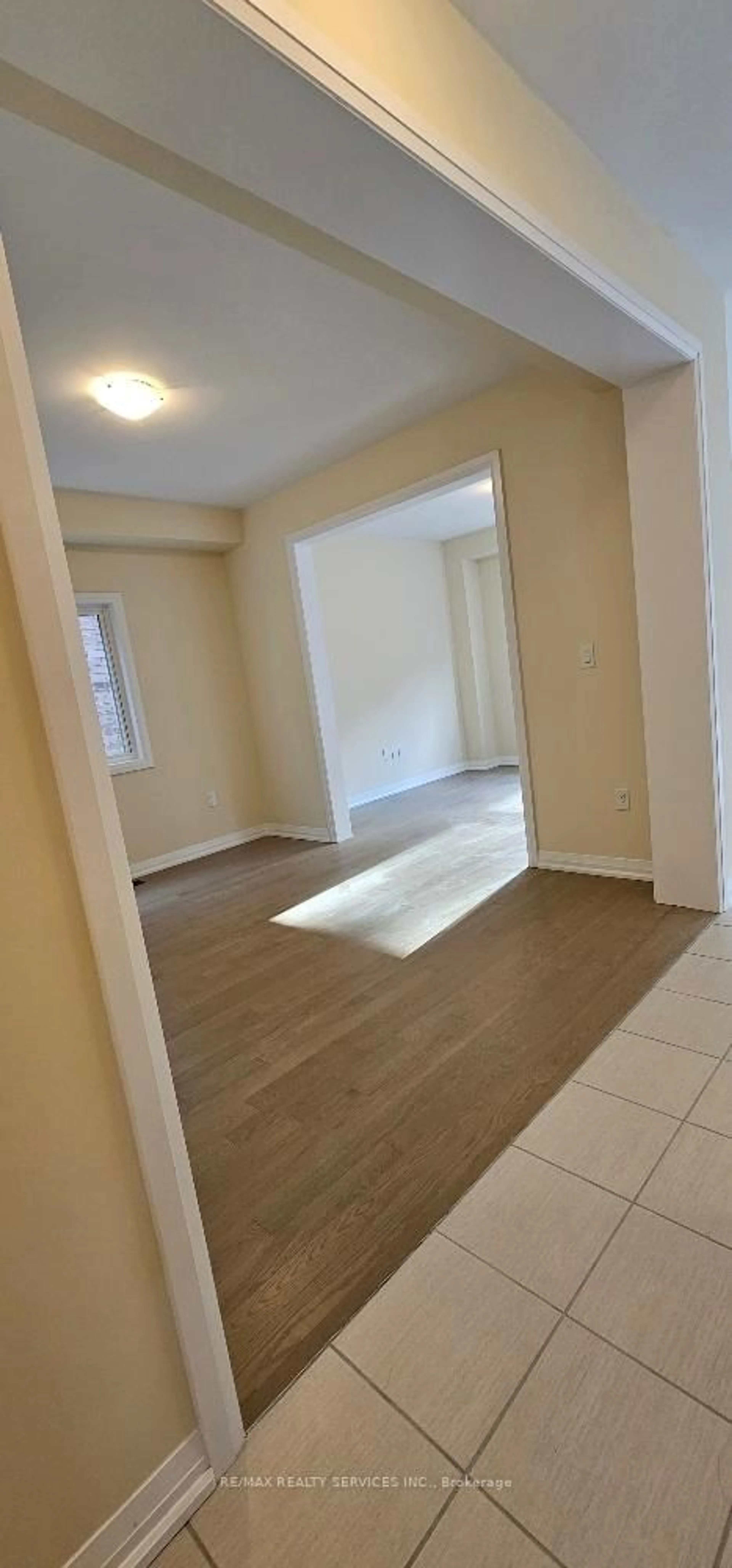 A pic of a room for 11 Revol Rd, Penetanguishene Ontario L9M 0W8