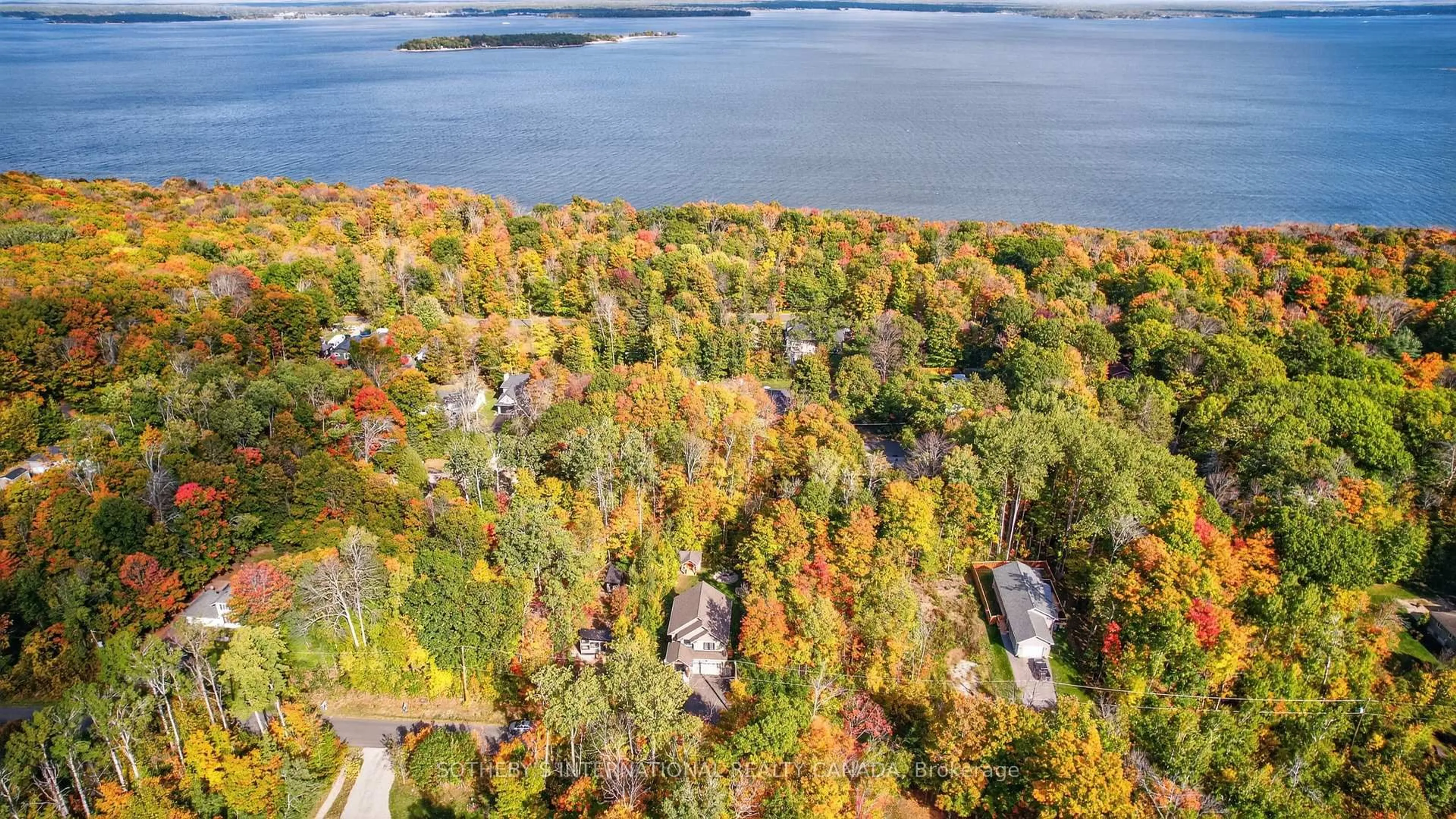 A pic from outside/outdoor area/front of a property/back of a property/a pic from drone, water/lake/river/ocean view for 73 Wozniak Rd, Penetanguishene Ontario L9M 1W6